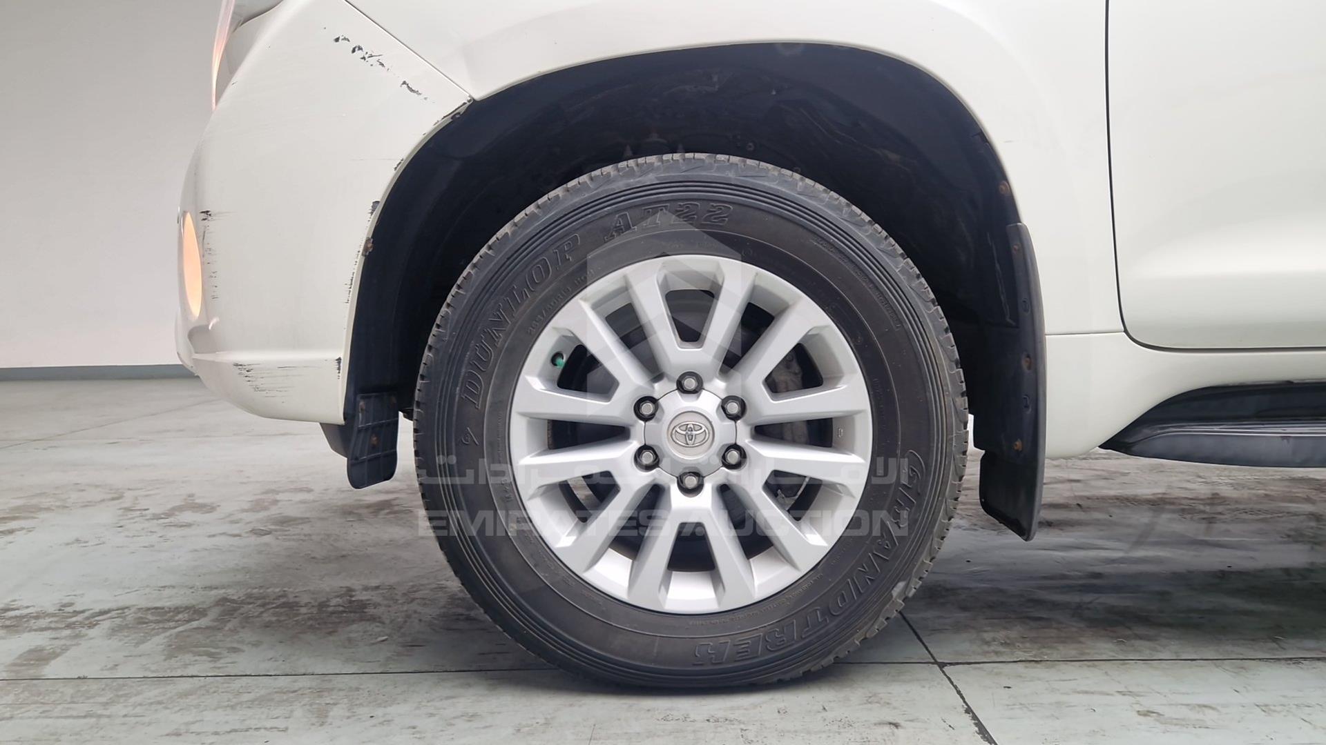 2016 TOYOTA PRADO VIN: JTEBU3FJ2GK112629