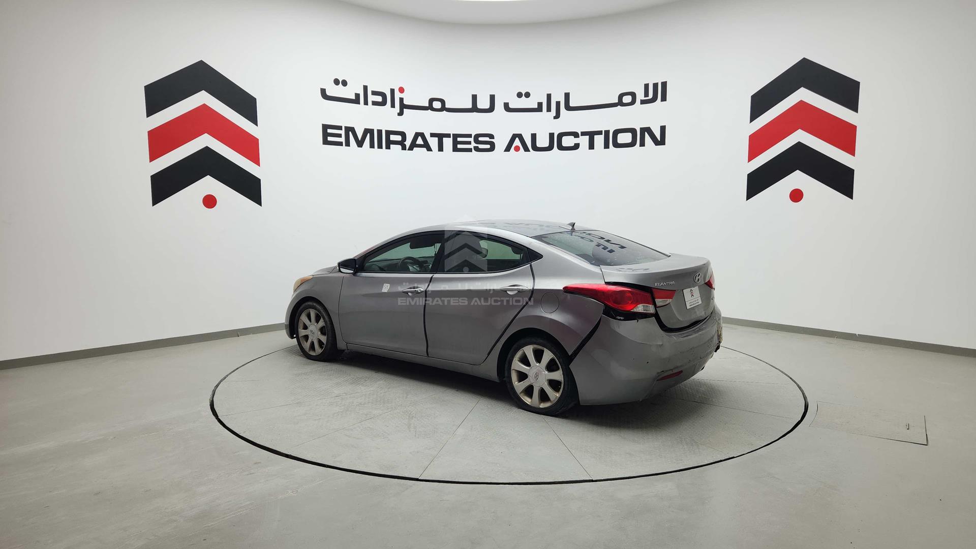 2011 HYUNDAI ELANTRA VIN: KMHDH4AE2BU081960