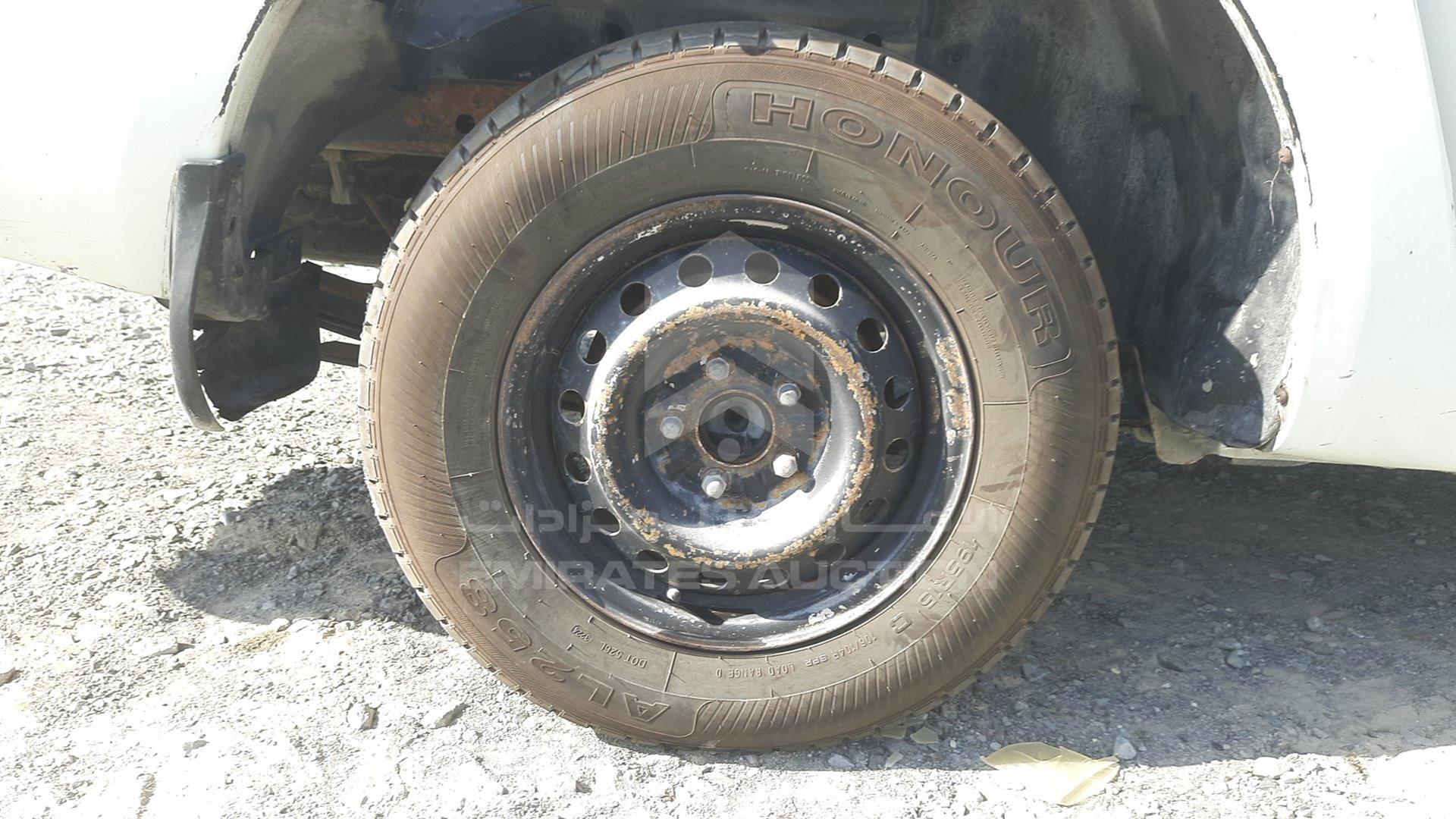 2010 MITSUBISHI L 200 VIN: MMBJNKA50AD031418