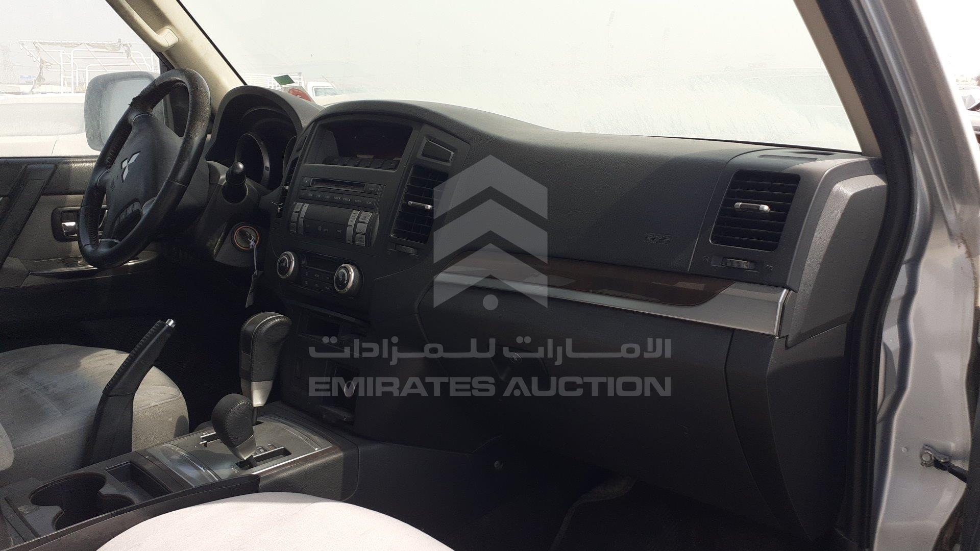 JMYLRV95WDJ705597 - 2013 Mitsubishi Pajero - #417301