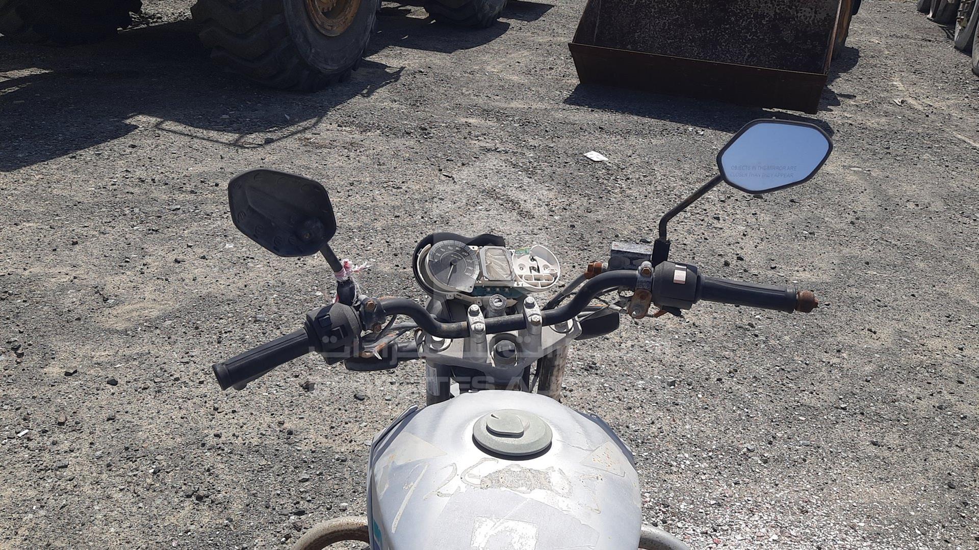 2007 HONDA CBX250 VIN: 9C2MC35007R302920