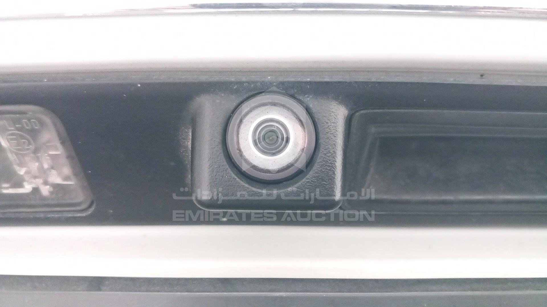 2015 AUDI A8 VIN: WAUY2BFD7FN002324