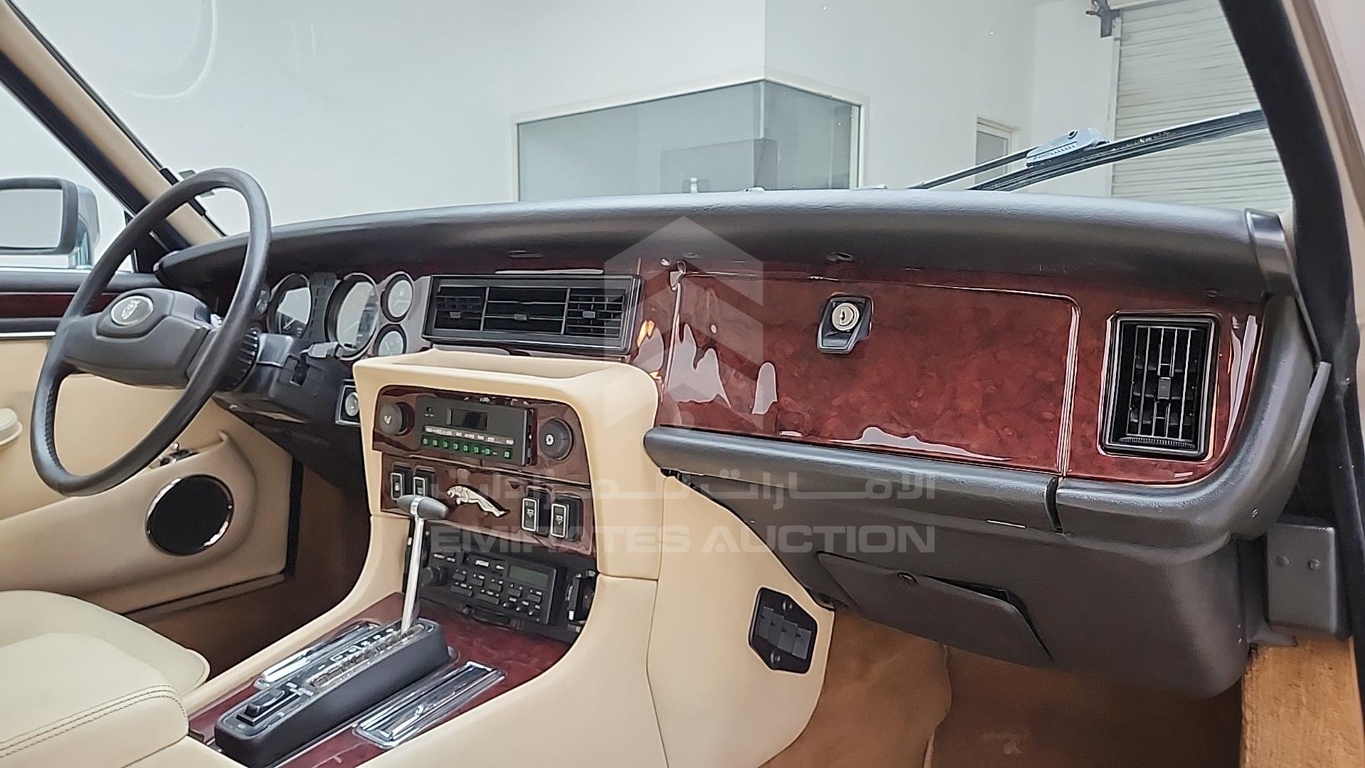 1987 JAGUAR XJ 6 VIN: SAJAY1345HC476001