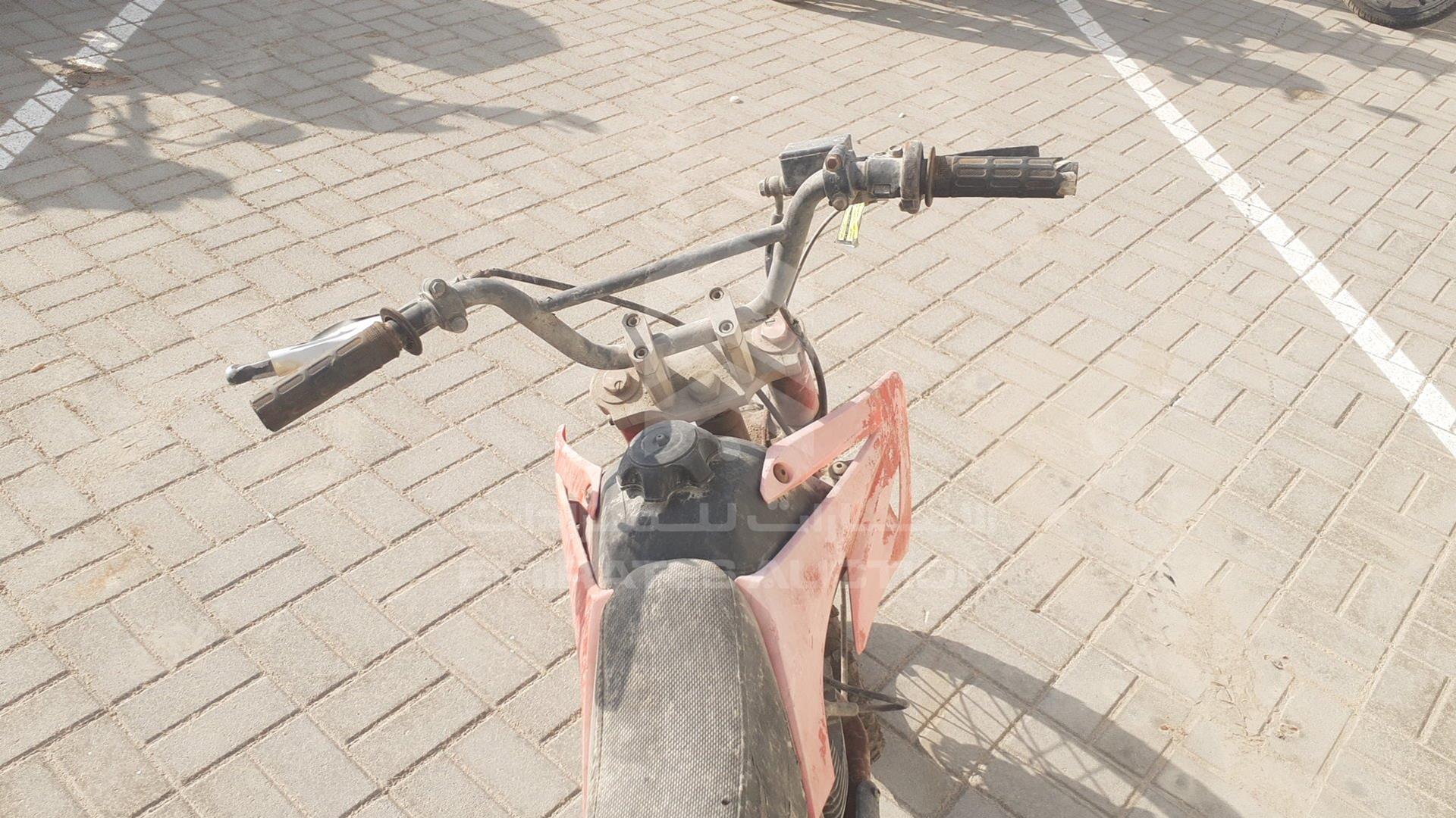 0 MOTORBIKE OFF ROAD VIN: LSD713E2017120038