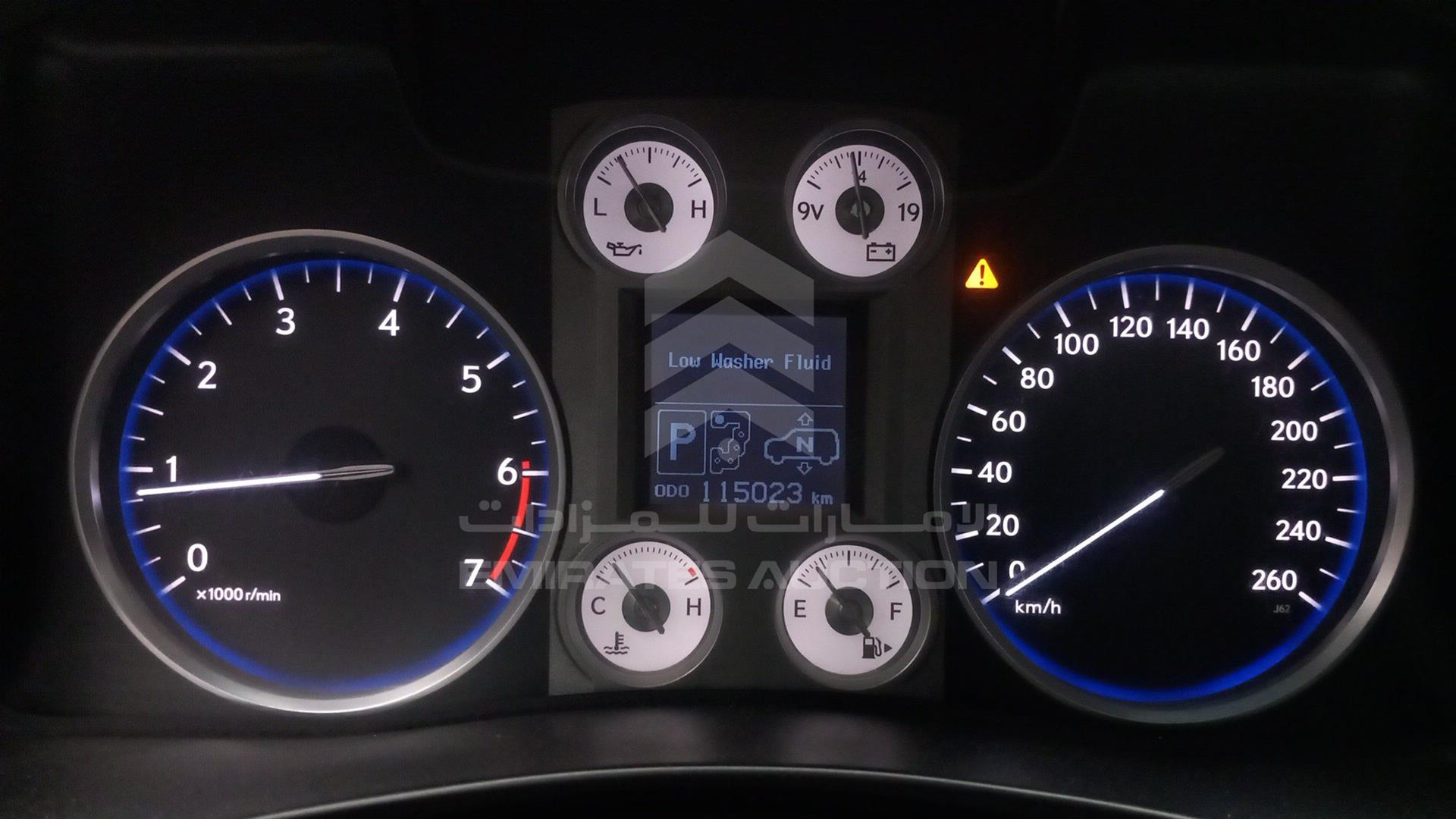 2009 LEXUS LX 570 VIN: JTJHY0OW994015504