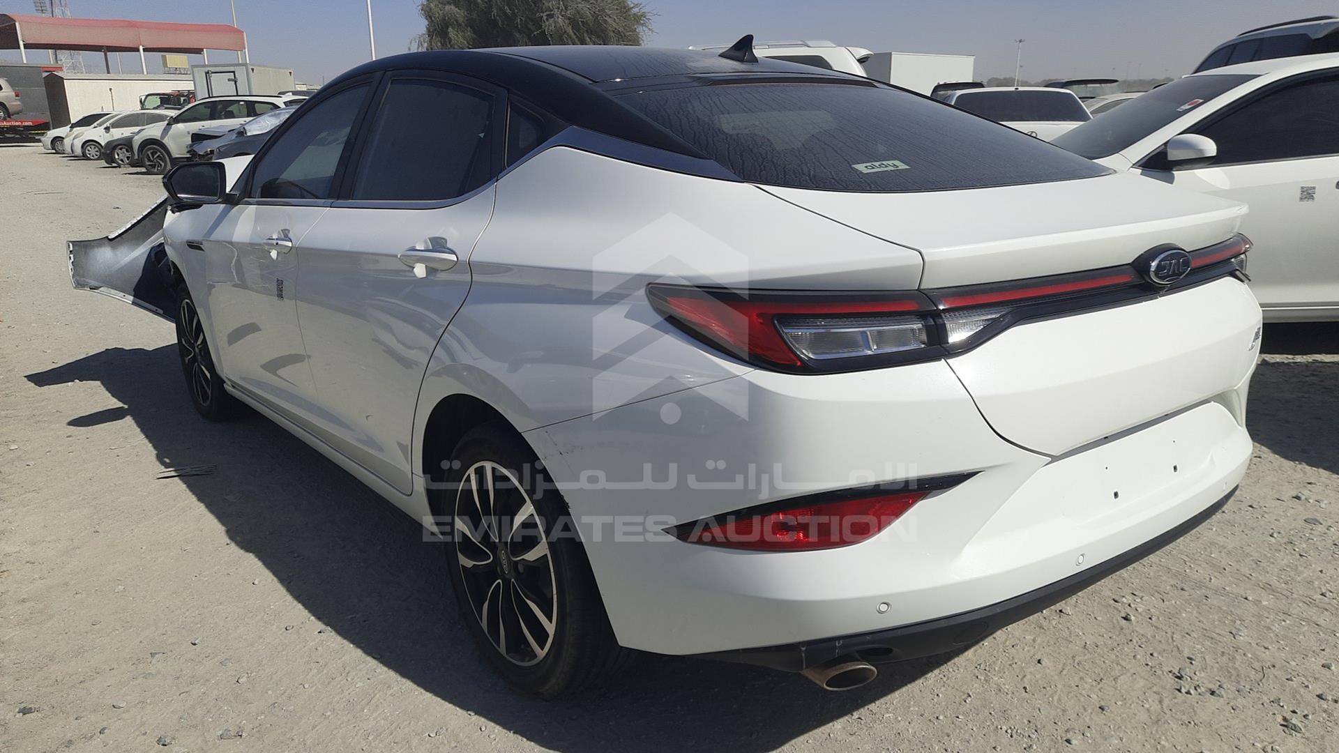 2023 JAC J7 VIN: LJ12FKT36P4017120