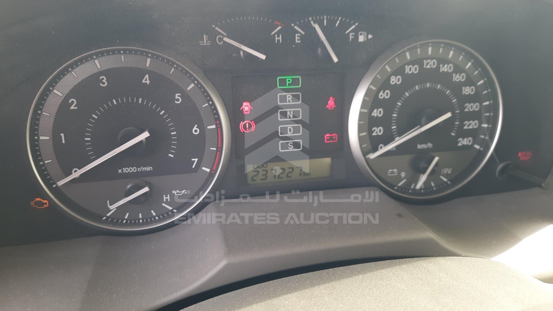2013 TOYOTA LAND CRUISER VIN: JTMDU09J1D5066261