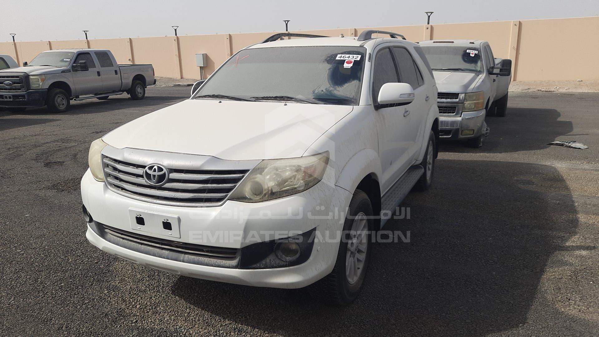 2014 TOYOTA FORTUNER VIN: MHFYU59G6E7034743