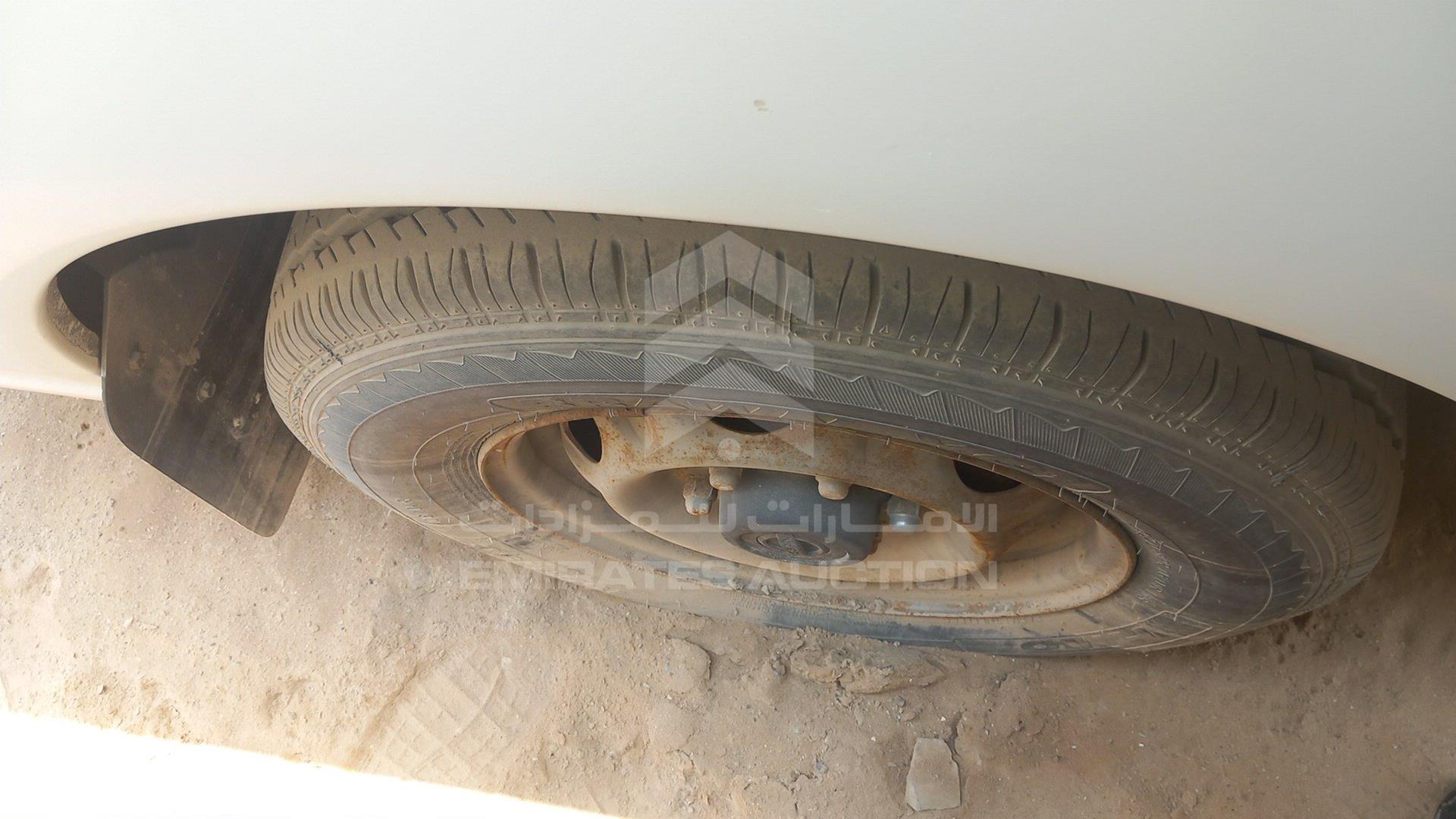 2010 NISSAN VAN VIN: JN6AE54S5AX020636