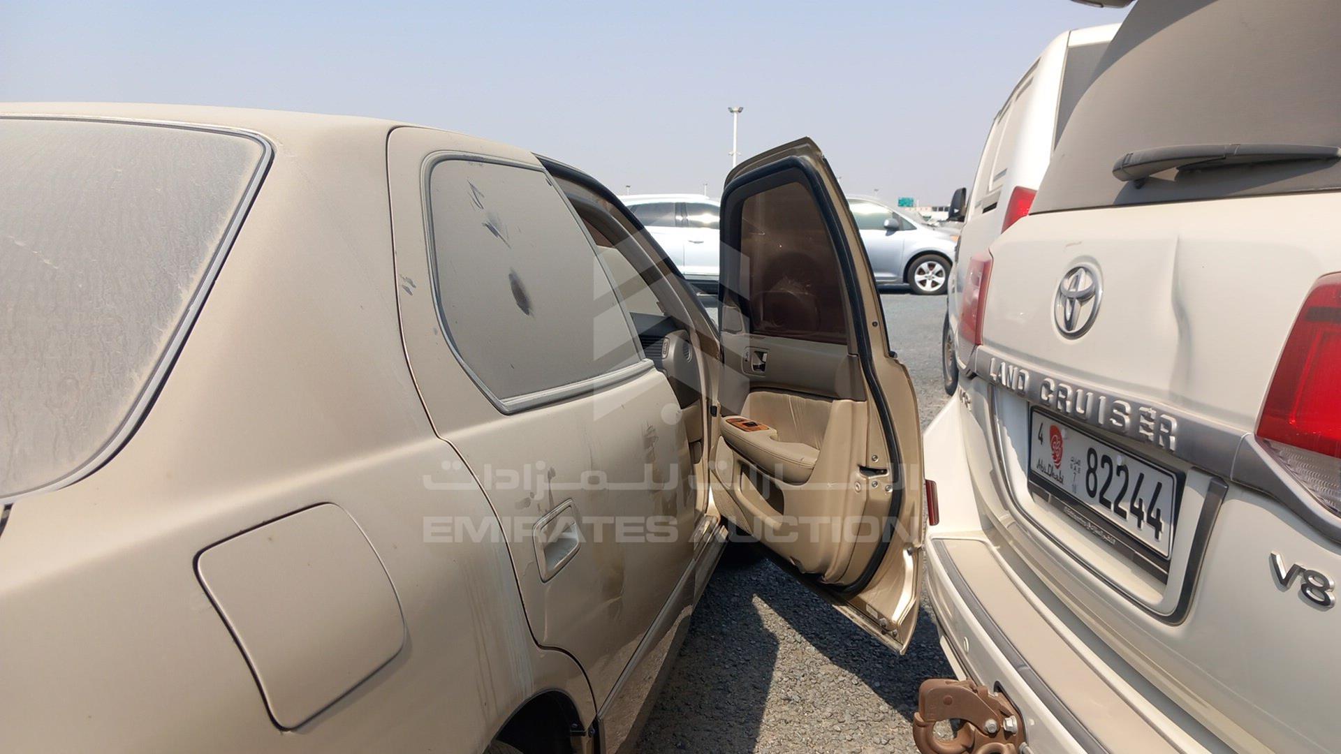 2000 LEXUS LS400 VIN: JT8BH28F5Y0169821