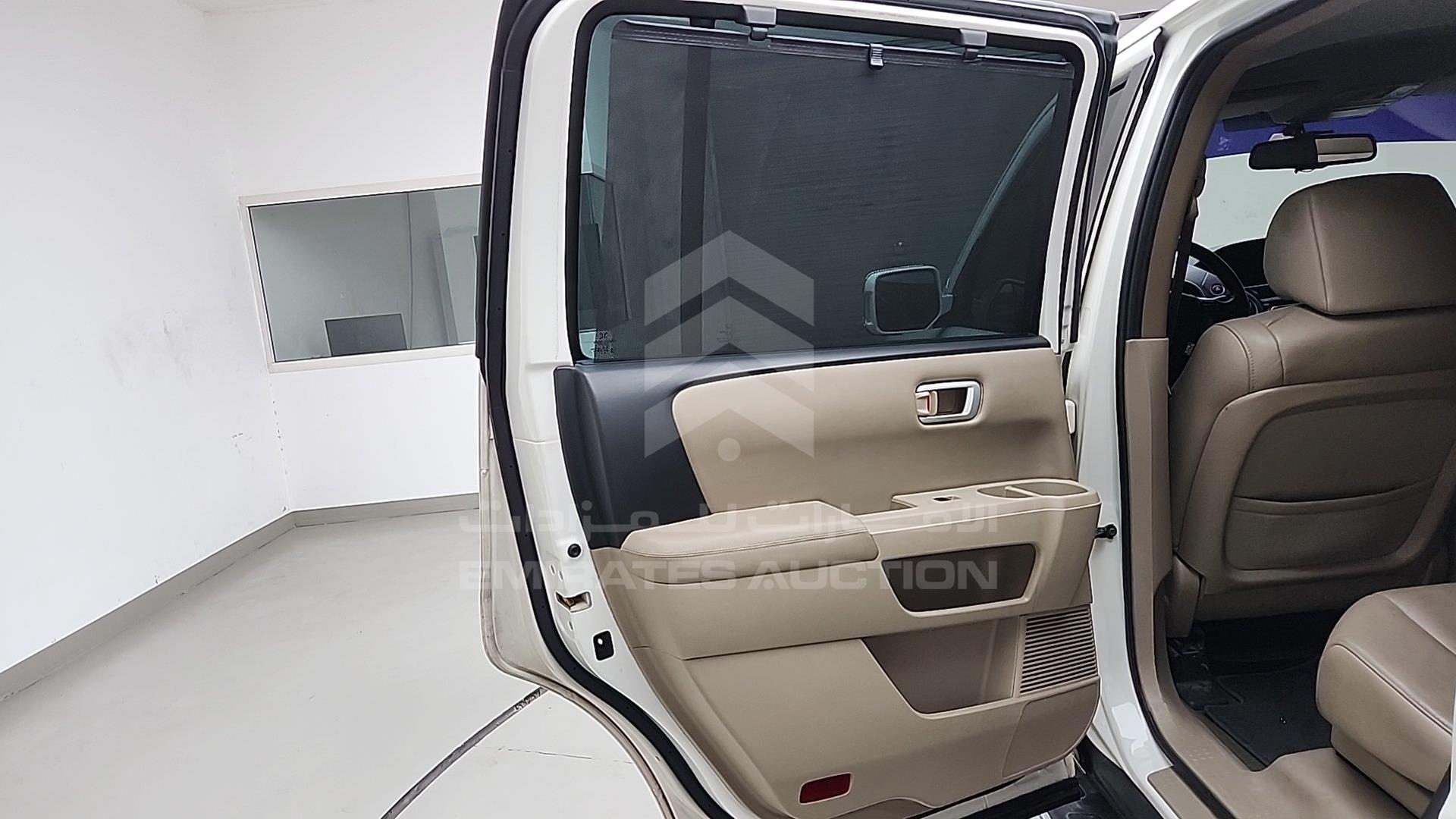 2015 HONDA PILOT VIN: 5FNYF4881FB701658