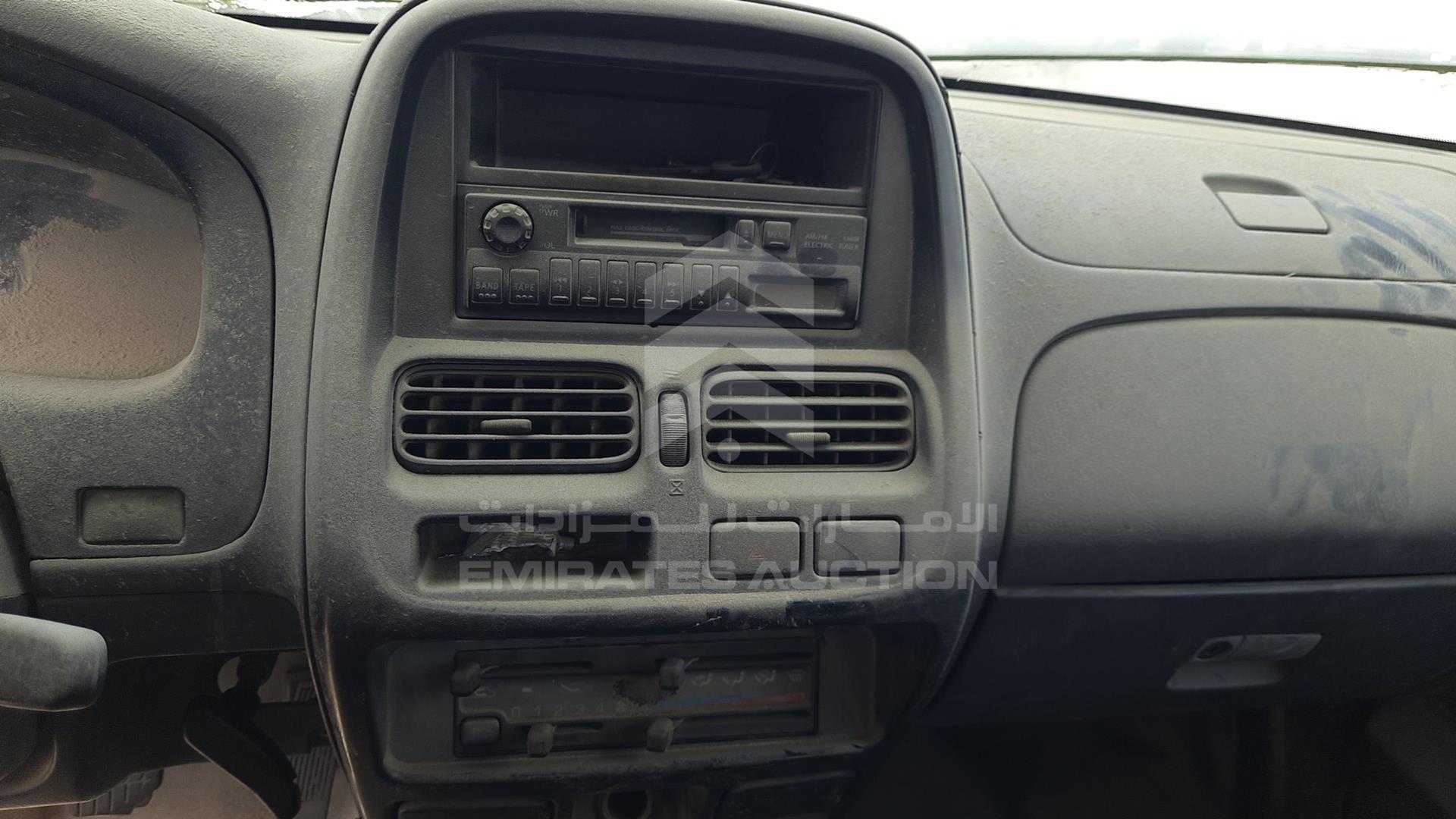 2007 NISSAN 2400 VIN: JN6PD23Y37A780786