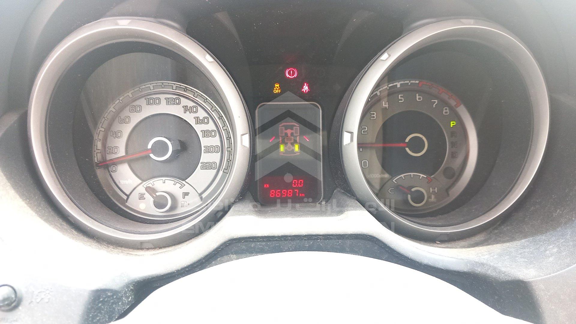 2017 MITSUBISHI PAJERO VIN: JE4MR62N1HJ708367