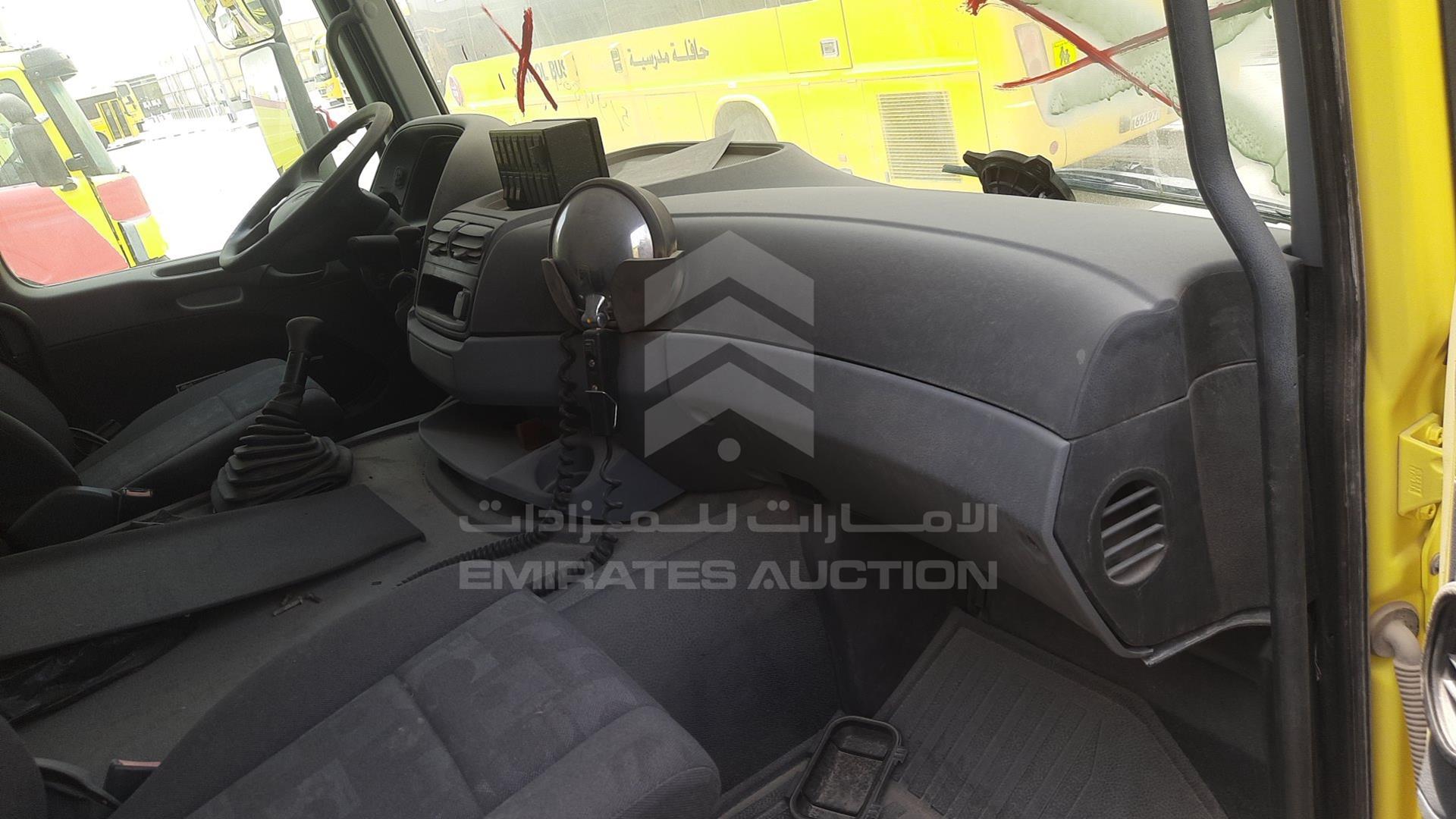 2007 MERCEDES ACTROS VIN: WDAKHCAA87L240242