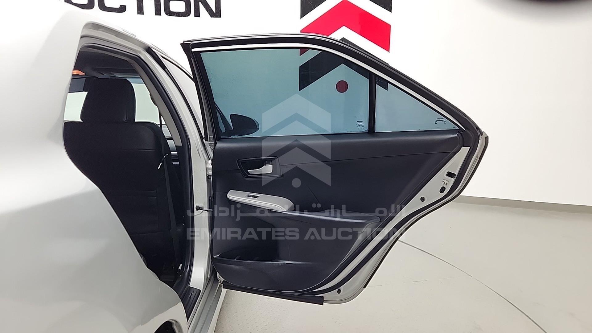 2012 TOYOTA CAMRY VIN: 4T1BF1FKXCU086805