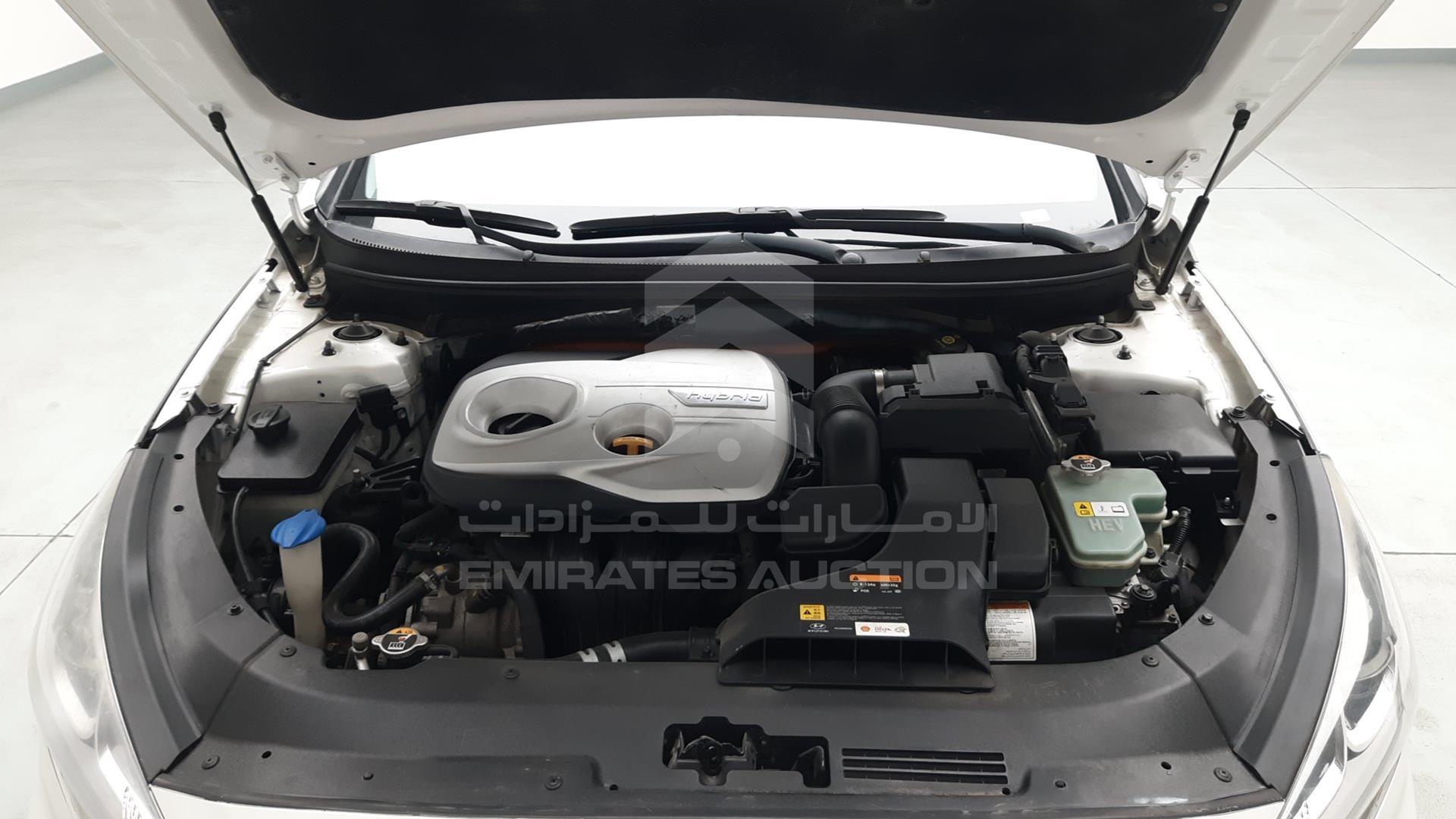 2018 HYUNDAI SONATA VIN: KMHE24139JA081992