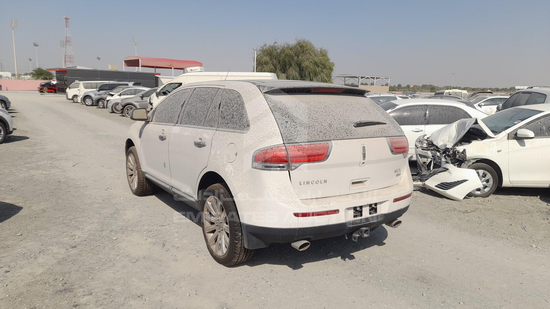 2011 LINCOLN MKX VIN: 2LMDJ8JKXBBJ10858