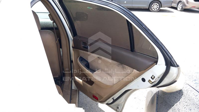 VIN: JHMCM56563C403354 Auction: EmiratesAuction Lot: 404966 VIN: JHMCM56563C403354 Honda Accord 2003 WHITE Photo 24