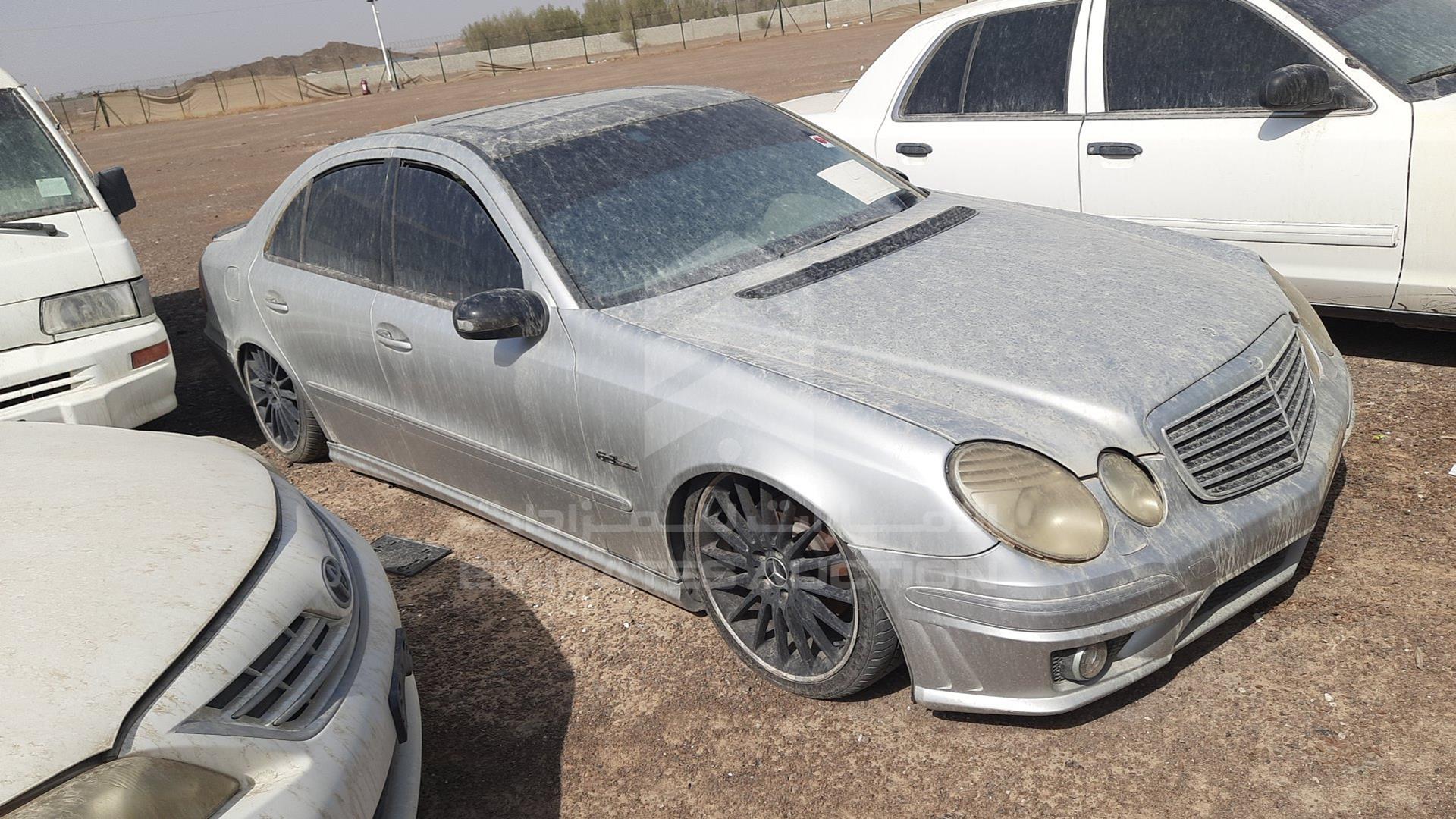2005 MERCEDES E500 VIN: WDB2110701A048272