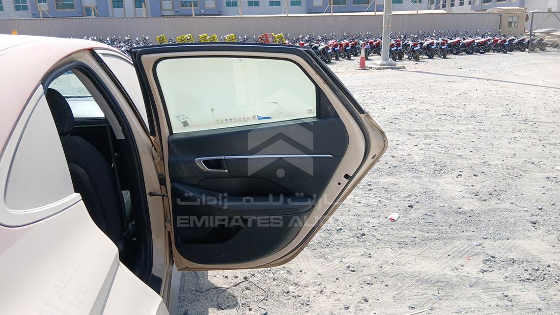 2021 Hyundai Sonata Hybrid — Rear Right Door — Photo 24
