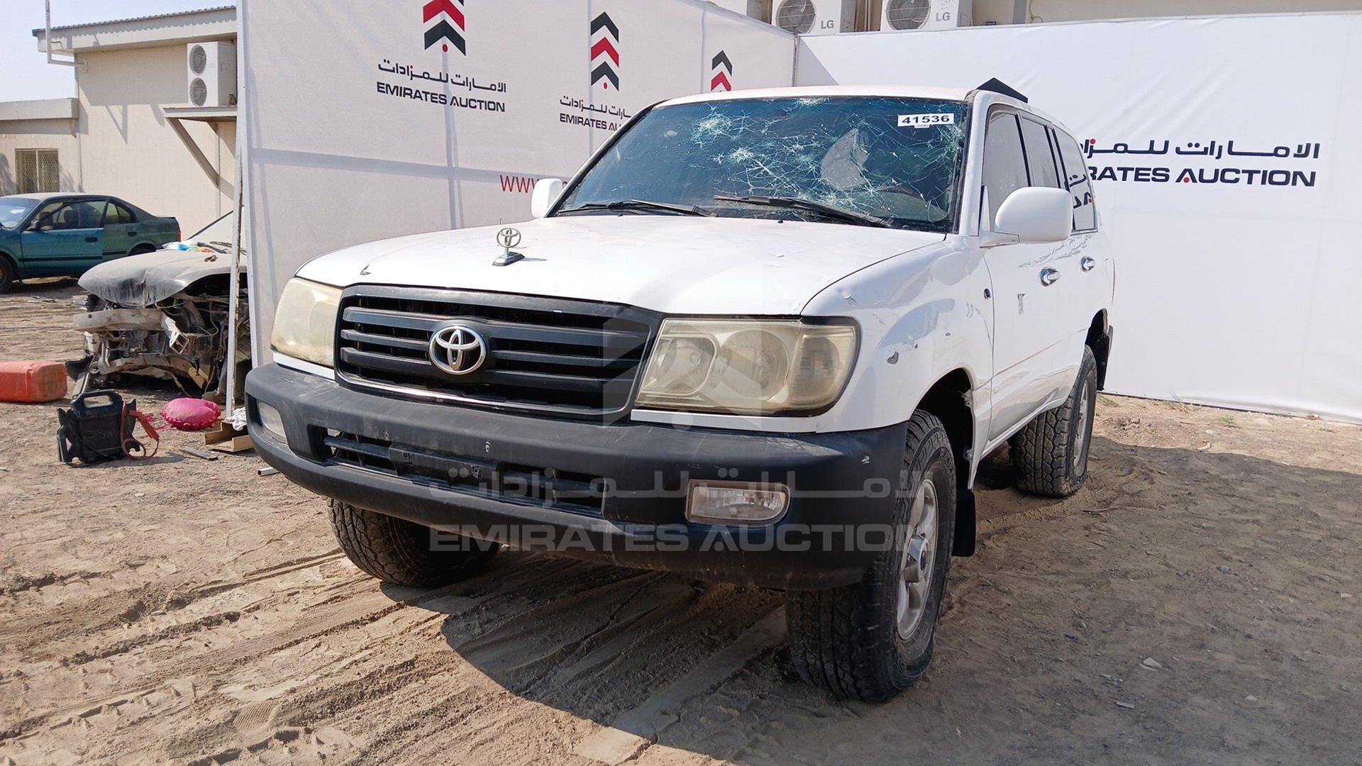 2002 TOYOTA LAND CRUISER VIN: JTEHT05J322021178