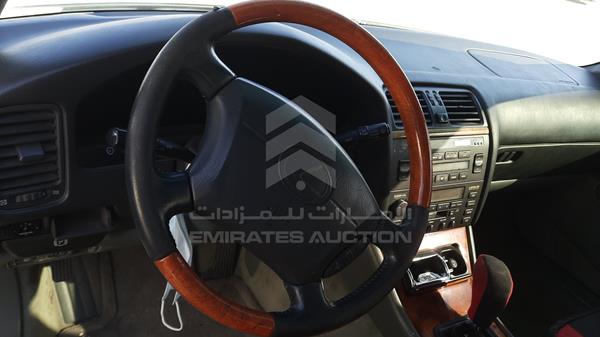 Lexus LS400 1999 JT8BH28F9X0150462 Image 6