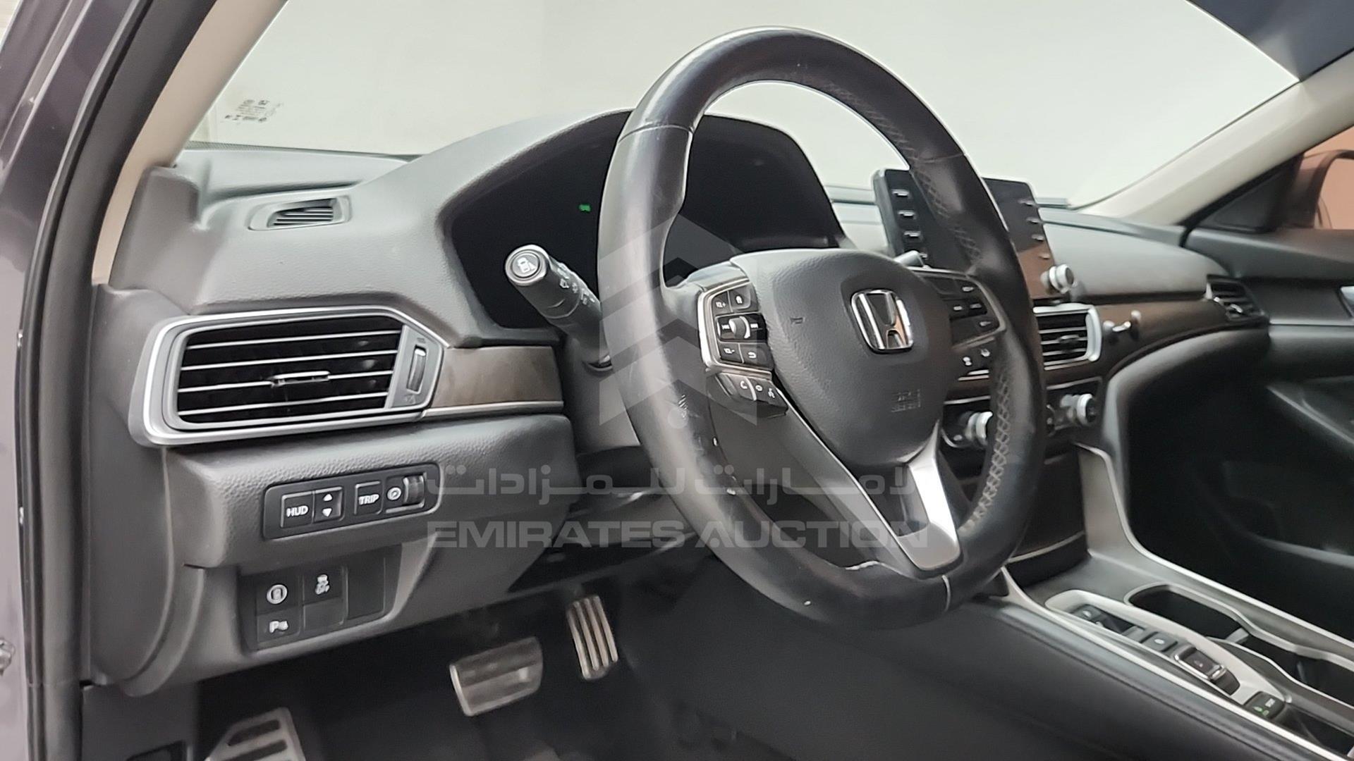 2018 HONDA ACCORD VIN: 1HGCV2630JA510635