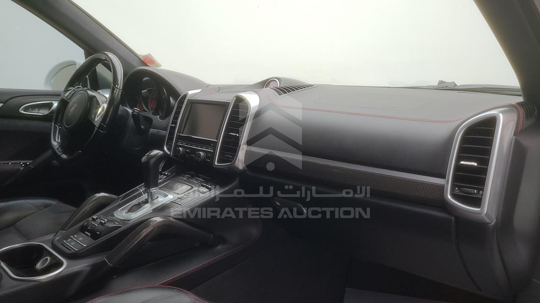 2013 Porsche Cayenne GTS for sale in UAE WP1ZZZ92ZDLA77275 440416
