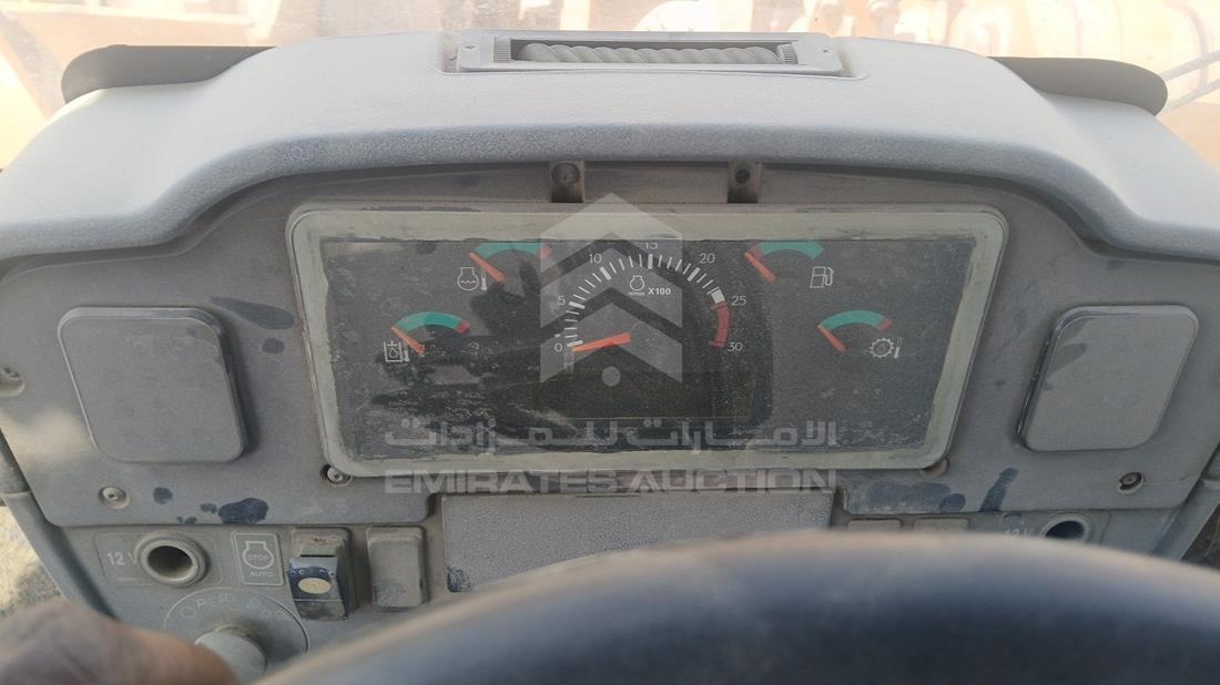 2013 Caterpillar 950H — Speedometer & RPM Gauges — Photo 16