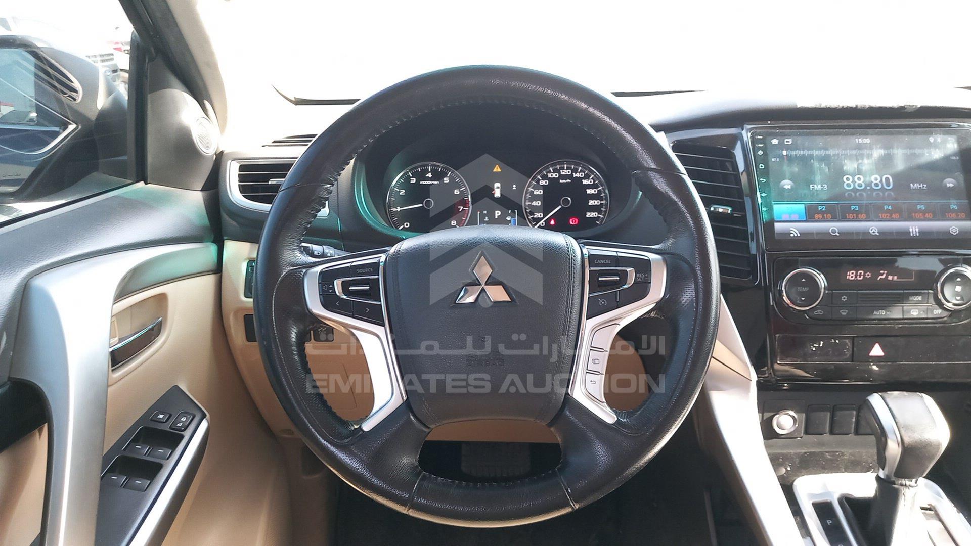 2017 MITSUBISHI MONTERO VIN: MMEMC21X8HH003996