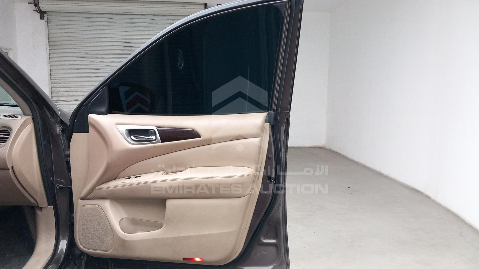 2015 NISSAN PATHFINDER VIN: 5N1AR2M5XFC653725
