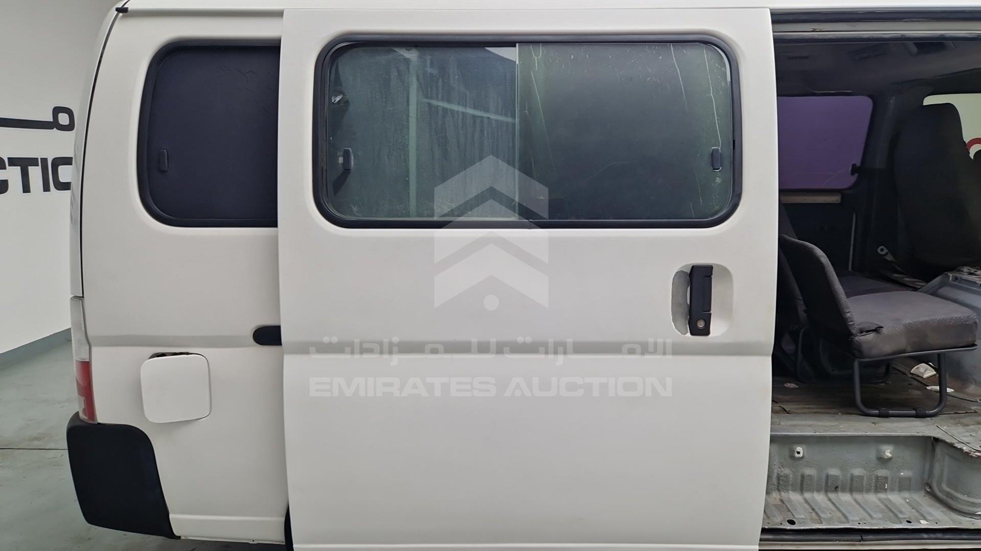 2010 NISSAN URVAN VIN: JN6AE54S5AX020605