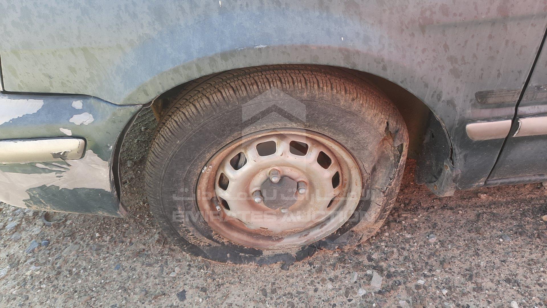 1999 TOYOTA TERCEL VIN: JT2BJ53L5X0080908