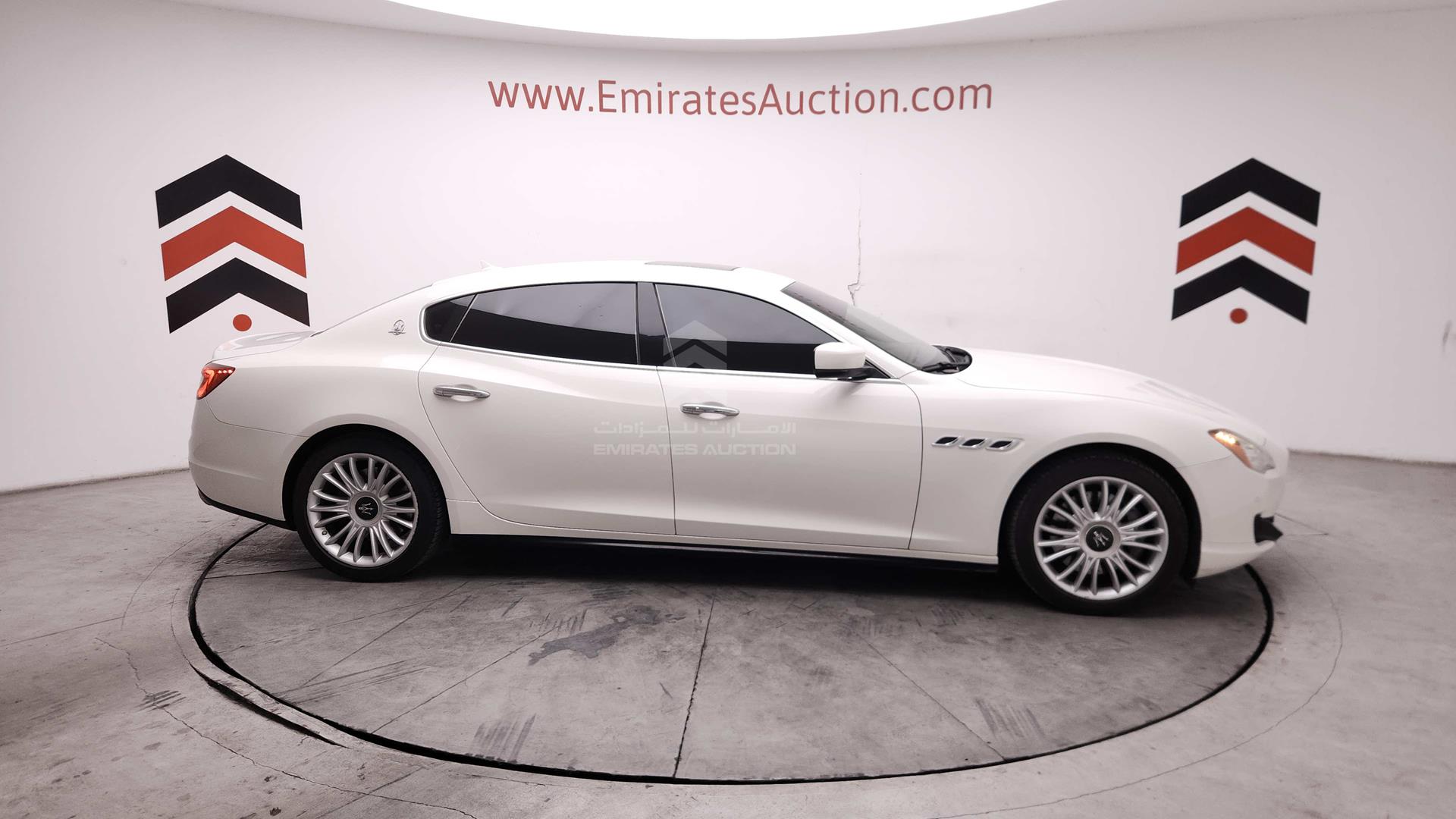 2015 MASERATI QUATTROPORTE VIN: ZAMSP56F8F1135769