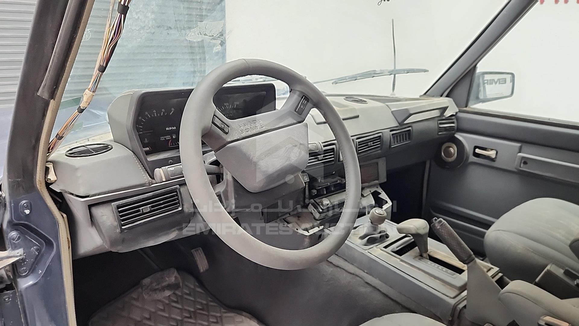 1987 LAND ROVER RANGE ROVER VIN: SALHV1140HA296647