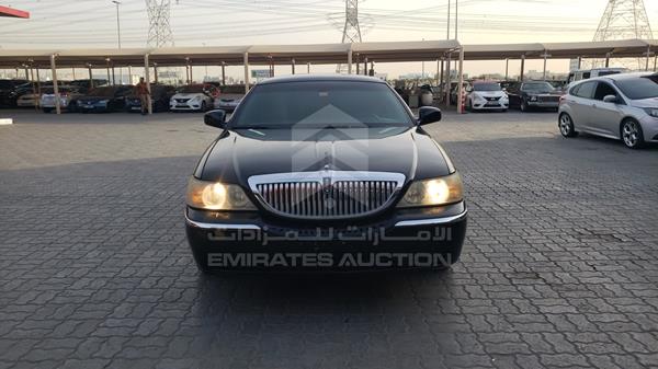Lincoln Town 2008 2L1FM88W38X657567 main image