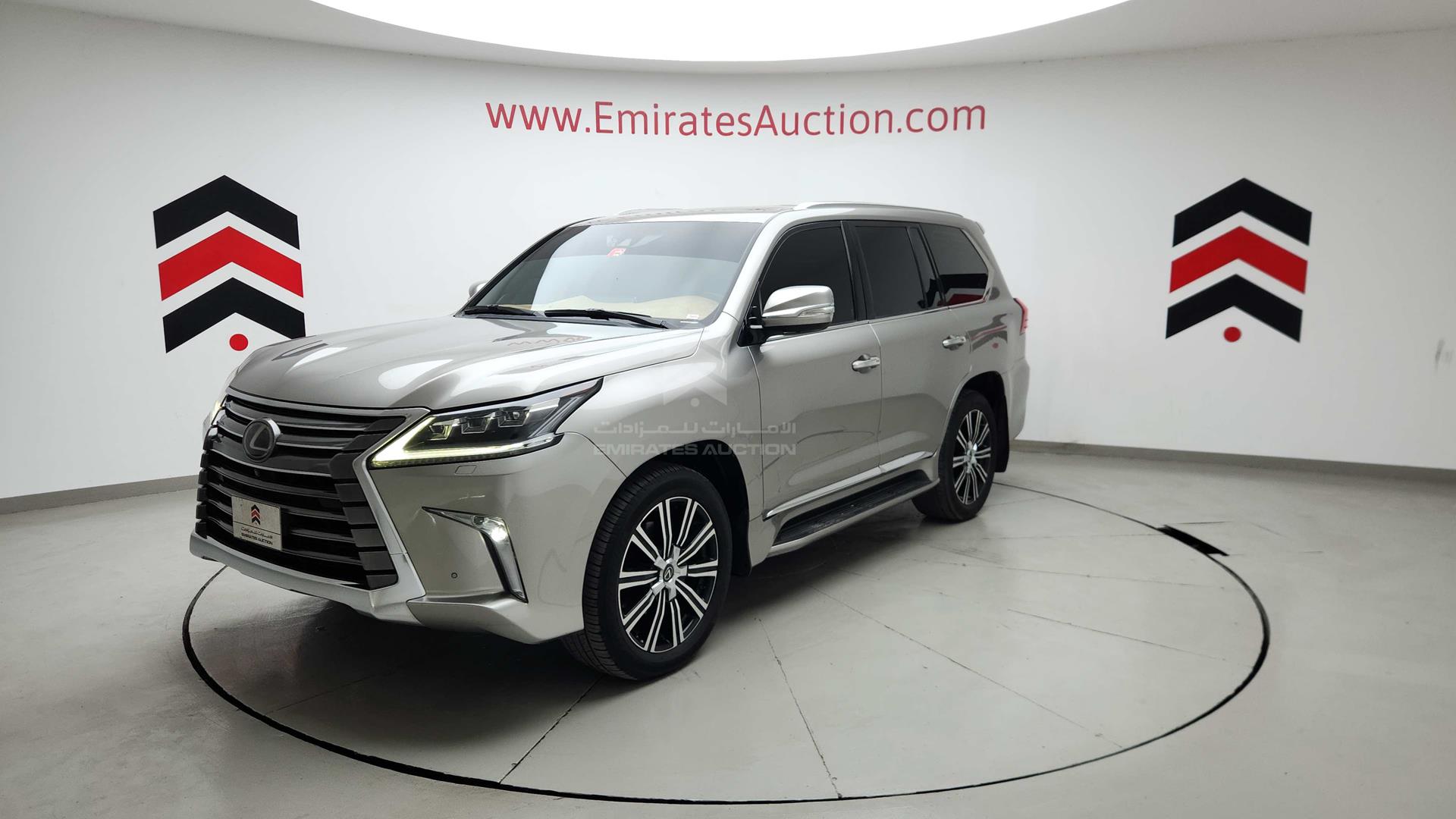 2018 LEXUS LX 570 VIN: JTJHY00W2J4259693