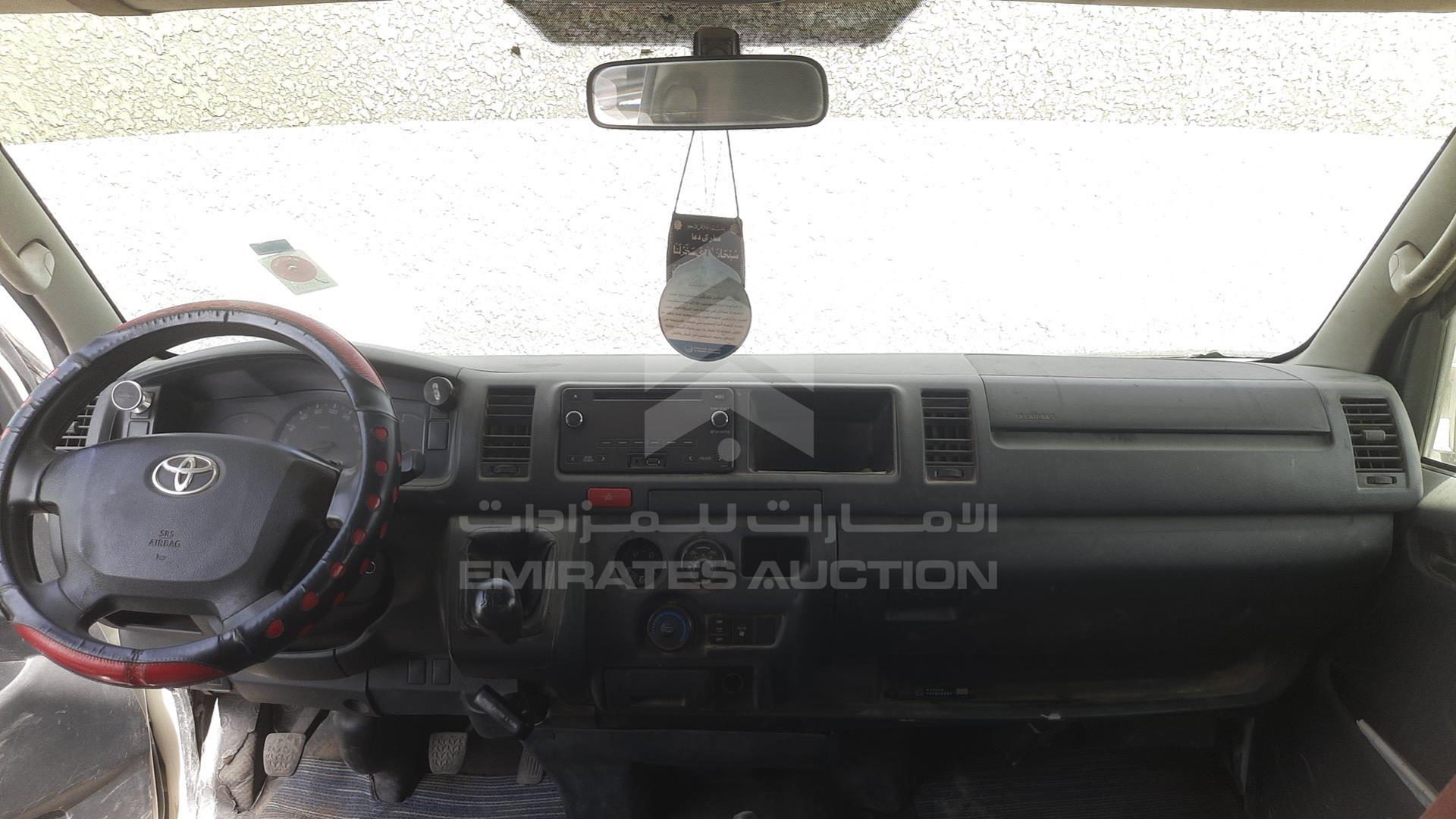 2015 TOYOTA HIACE VIN: JTGRX12PXF8043812