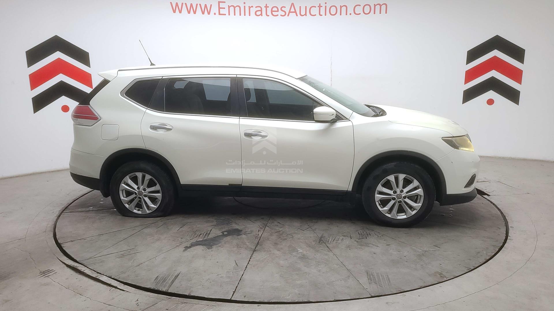 2016 NISSAN X-TRAIL VIN: JN1BT2MU4GW003986