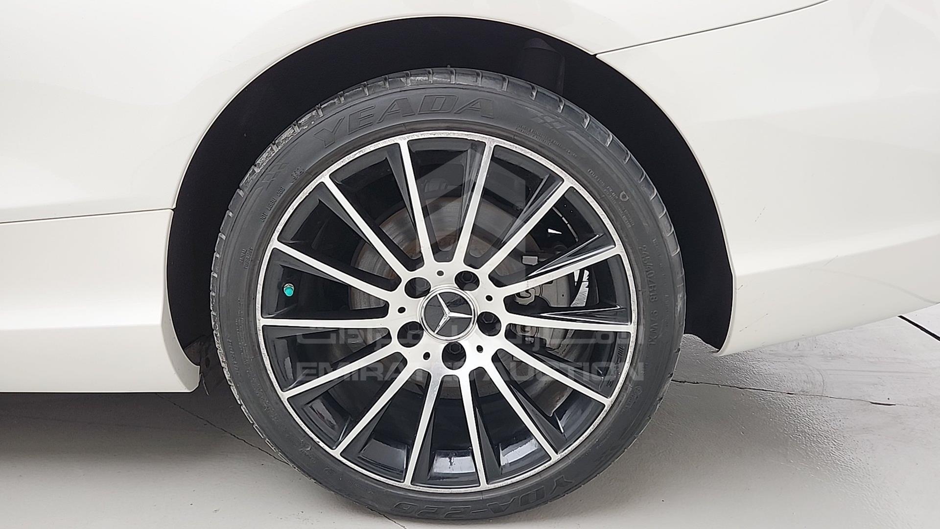 2018 MERCEDES C 300 VIN: WDDWK4KB9JF624409
