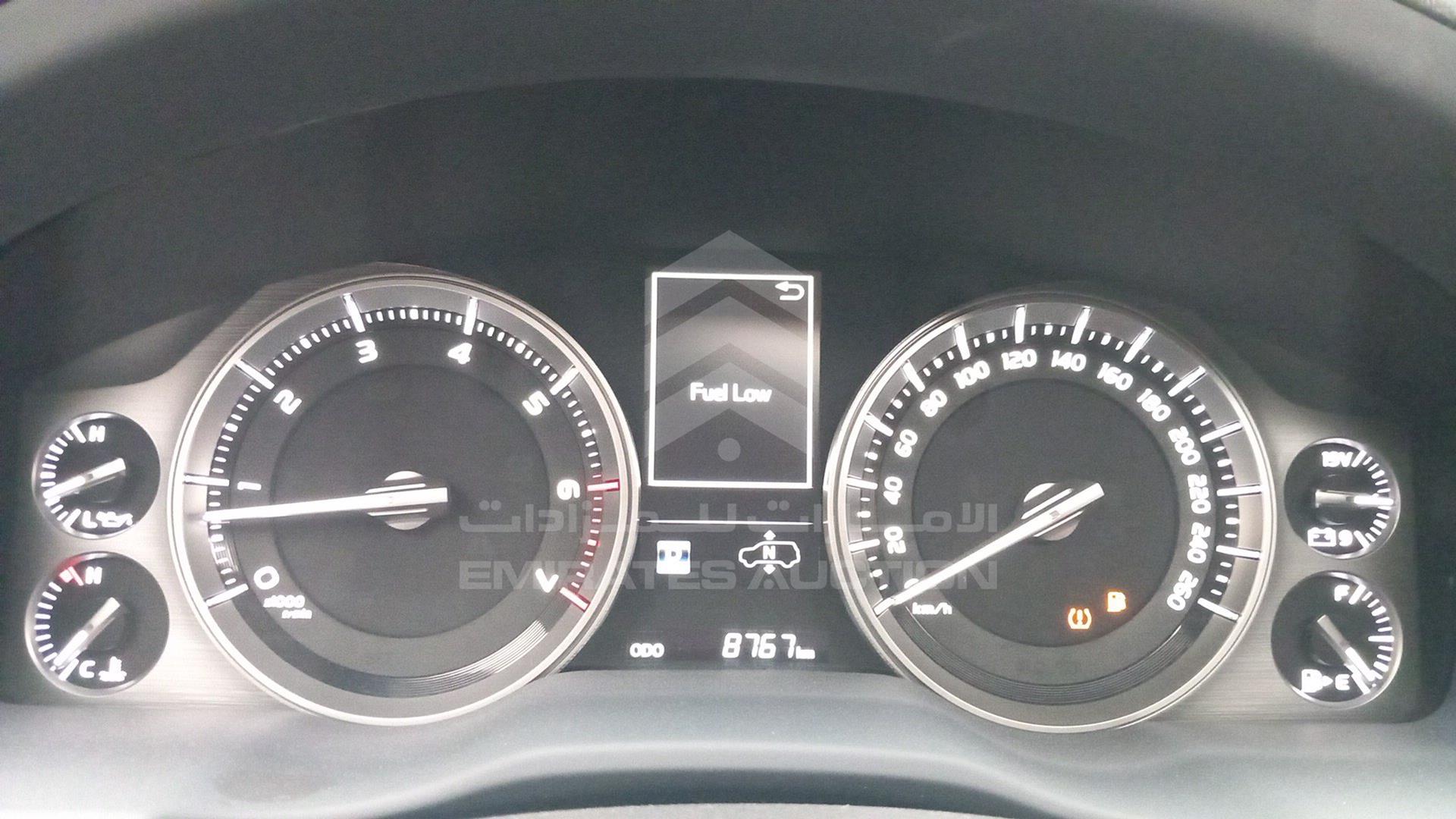 2017 TOYOTA LAND CRUISER VIN: JTMHY05J3H4054037
