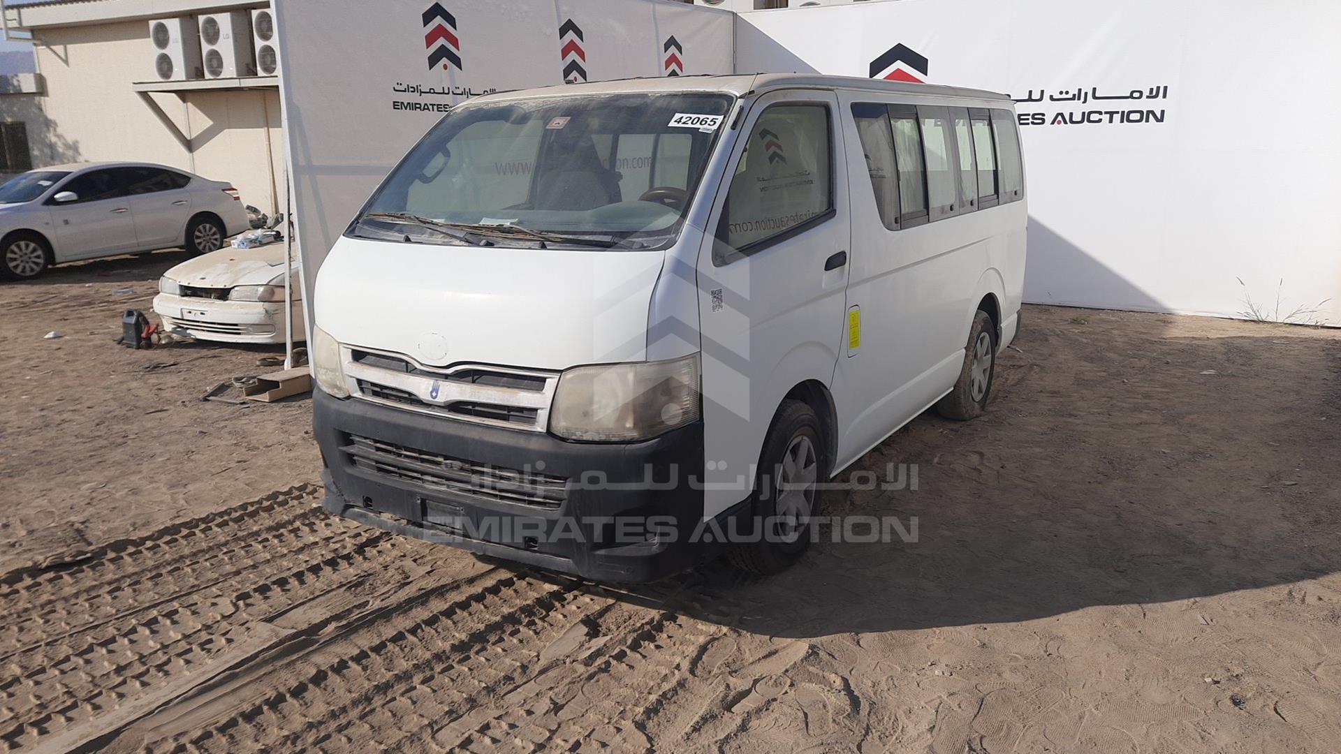 2013 TOYOTA HIACE VIN: JTGJX02P6D5032957