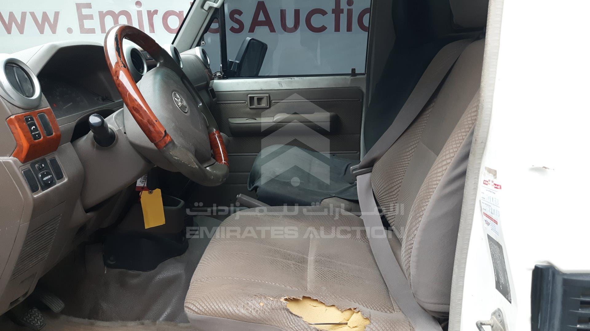 2012 TOYOTA LAND CRUISER VIN: JTFLU73J0C4531766