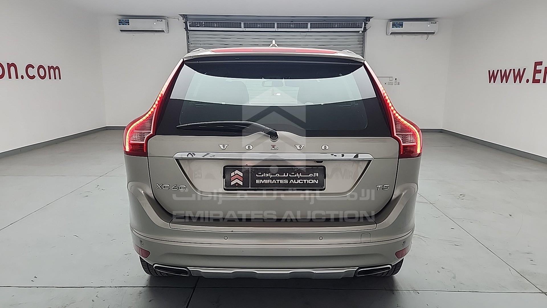 2014 VOLVO XC 60 VIN: YV147HDZ1E2559227
