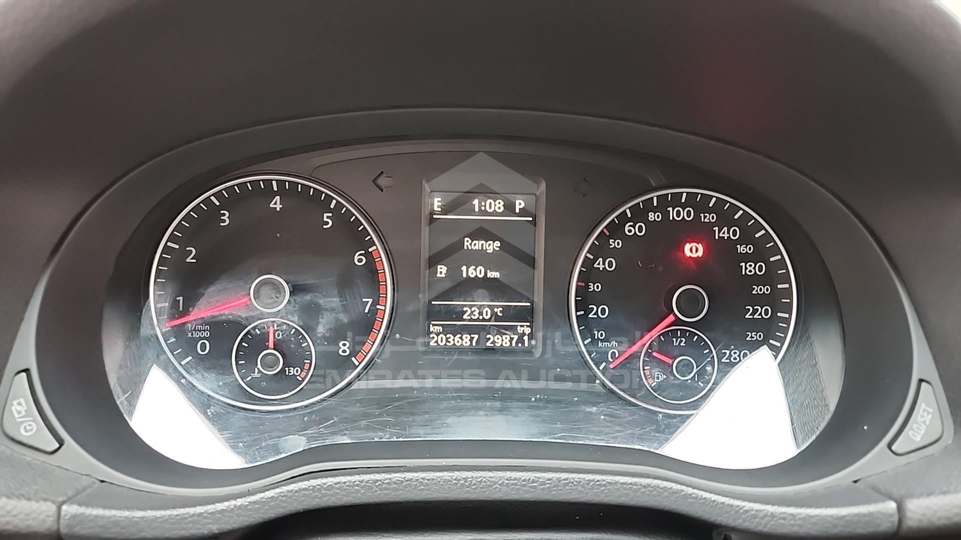 2015 VOLKSWAGEN PASSAT VIN: WVWCR7A38FC001182