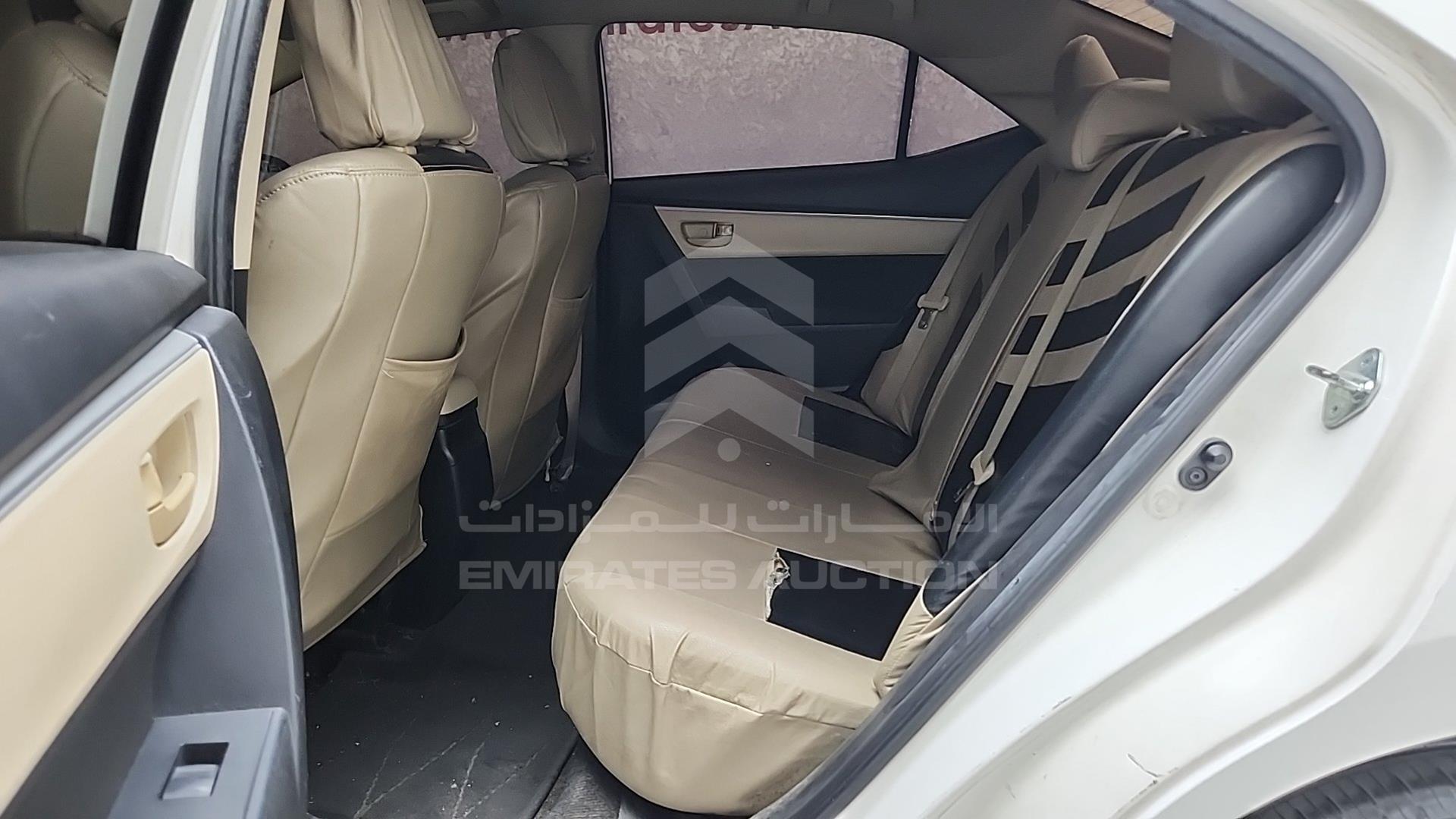 2015 TOYOTA COROLLA VIN: RKLBB9HE7F5043563