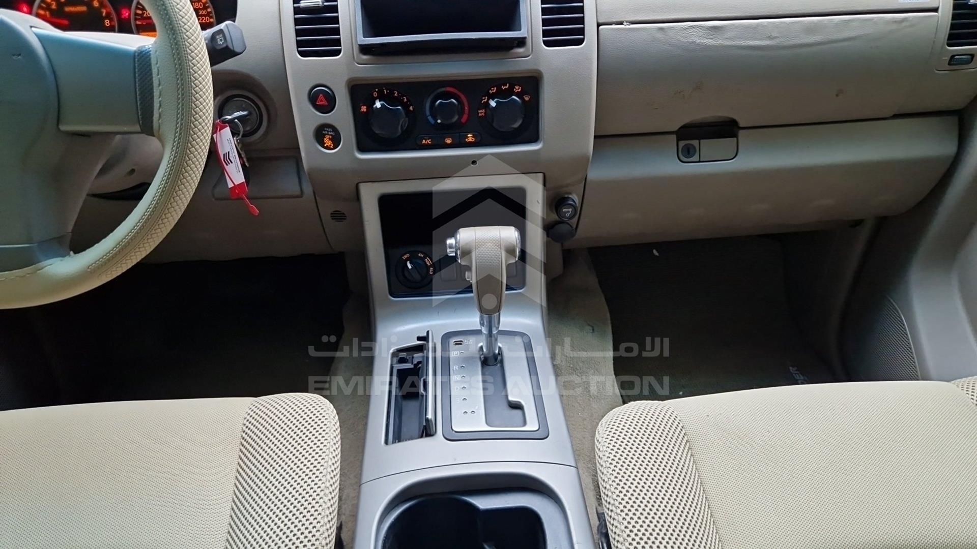 2008 NISSAN PATHFINDER VIN: 5N1AR18B18C664982