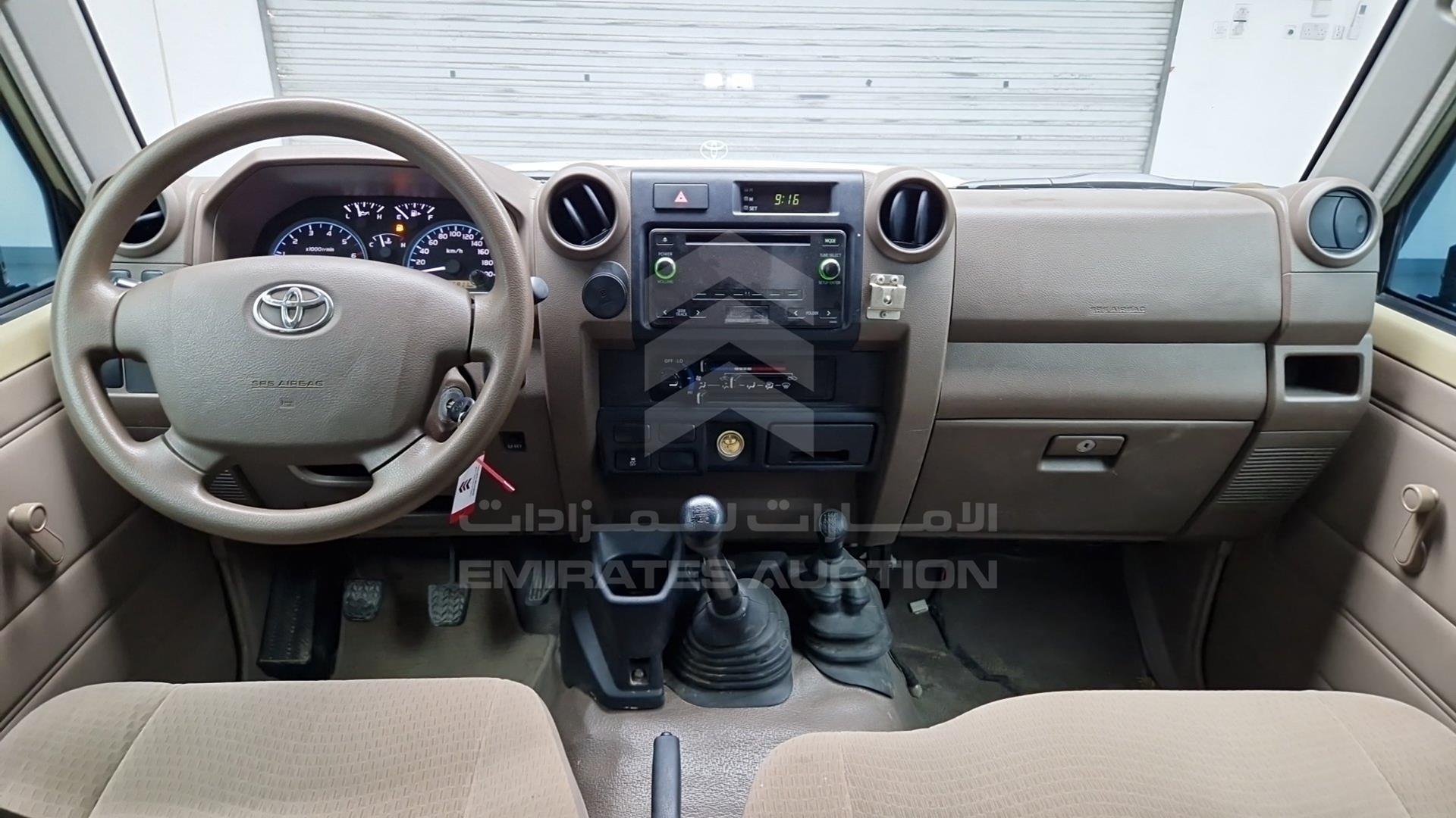 2018 TOYOTA LAND CRUISER VIN: JTFBU71J4J7061431