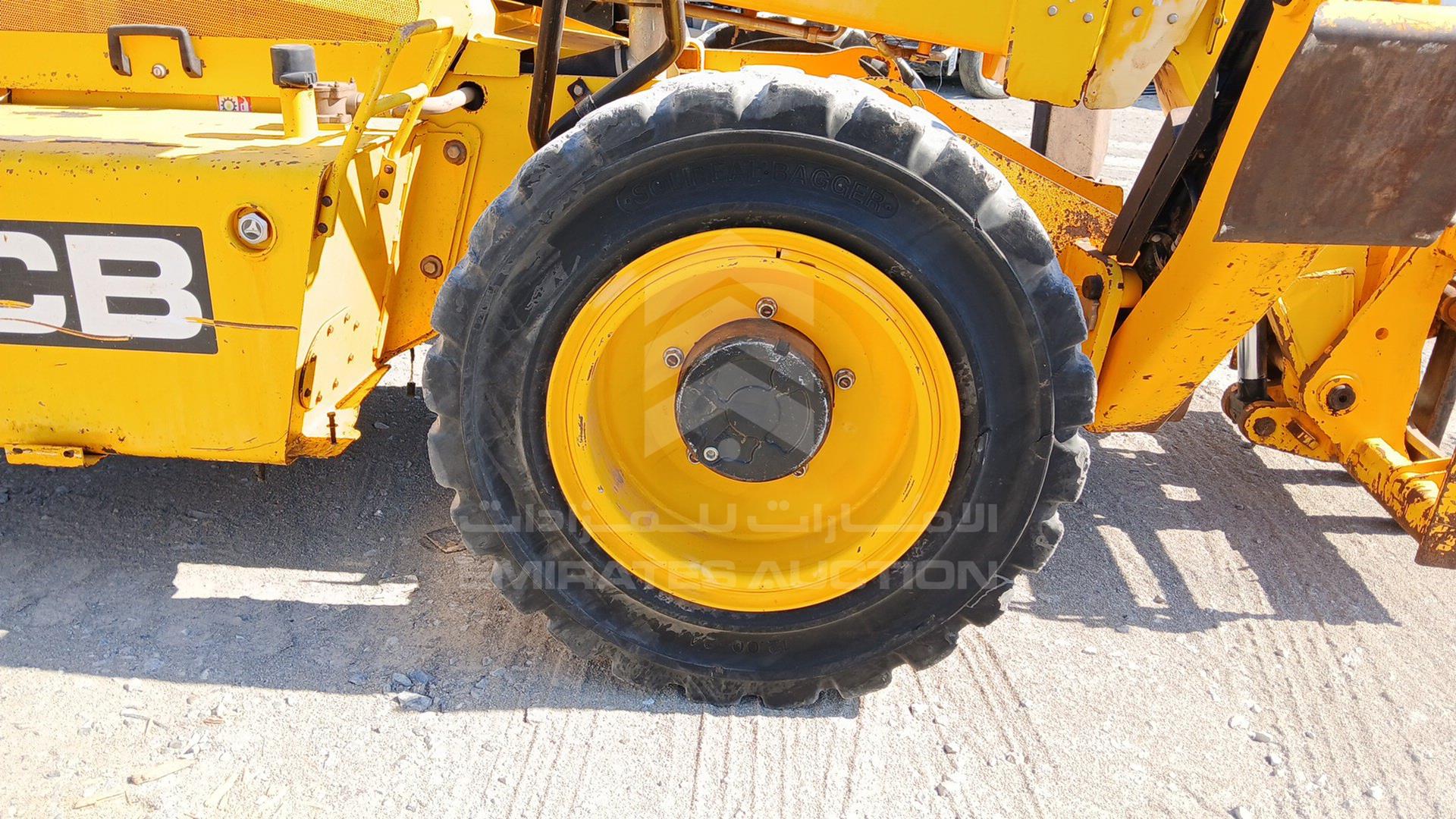 2015 JCB 530-110 VIN: HARP6995301100001