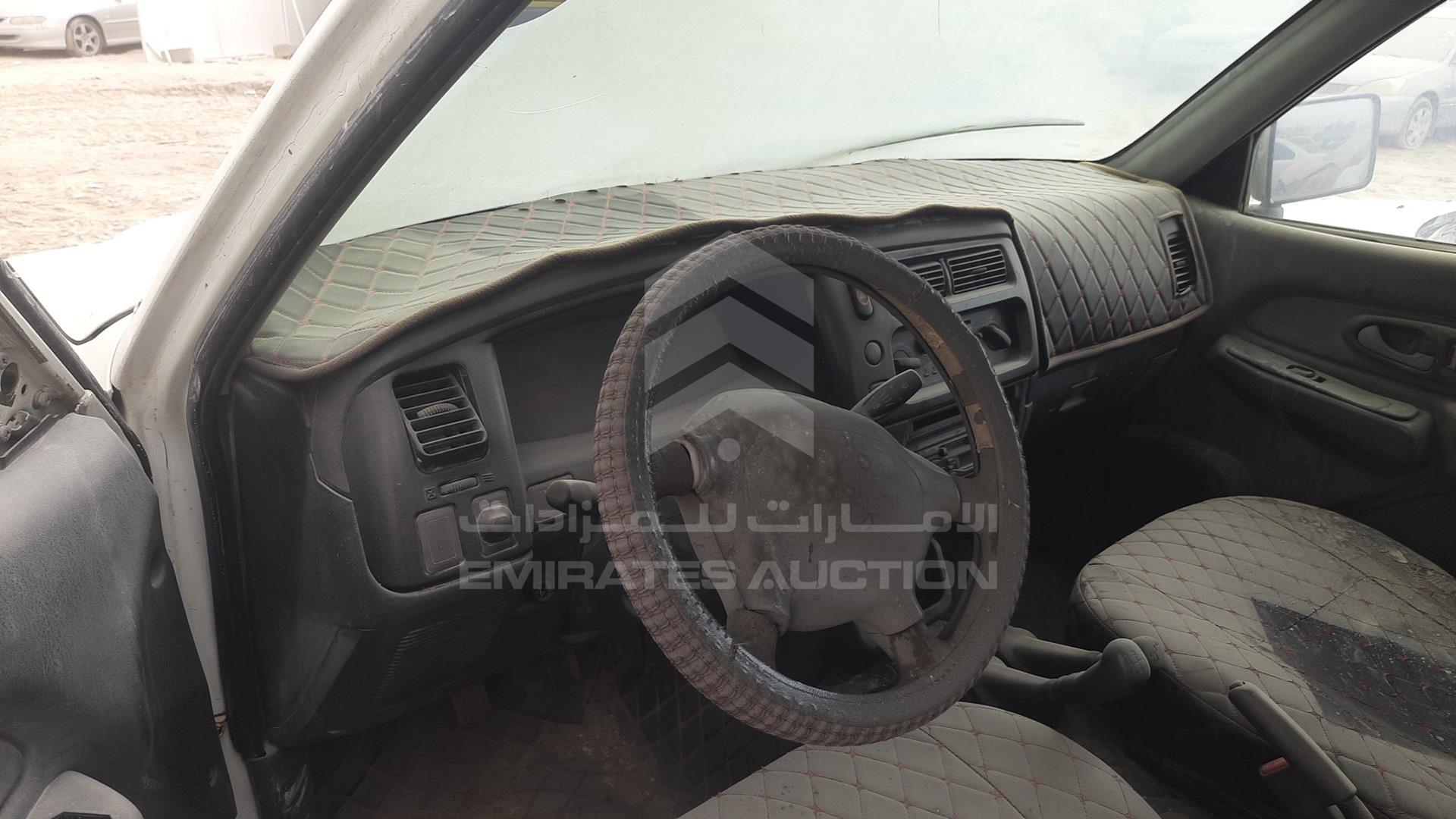 2004 MITSUBISHI L 200 VIN: MMBJNK7404D067273